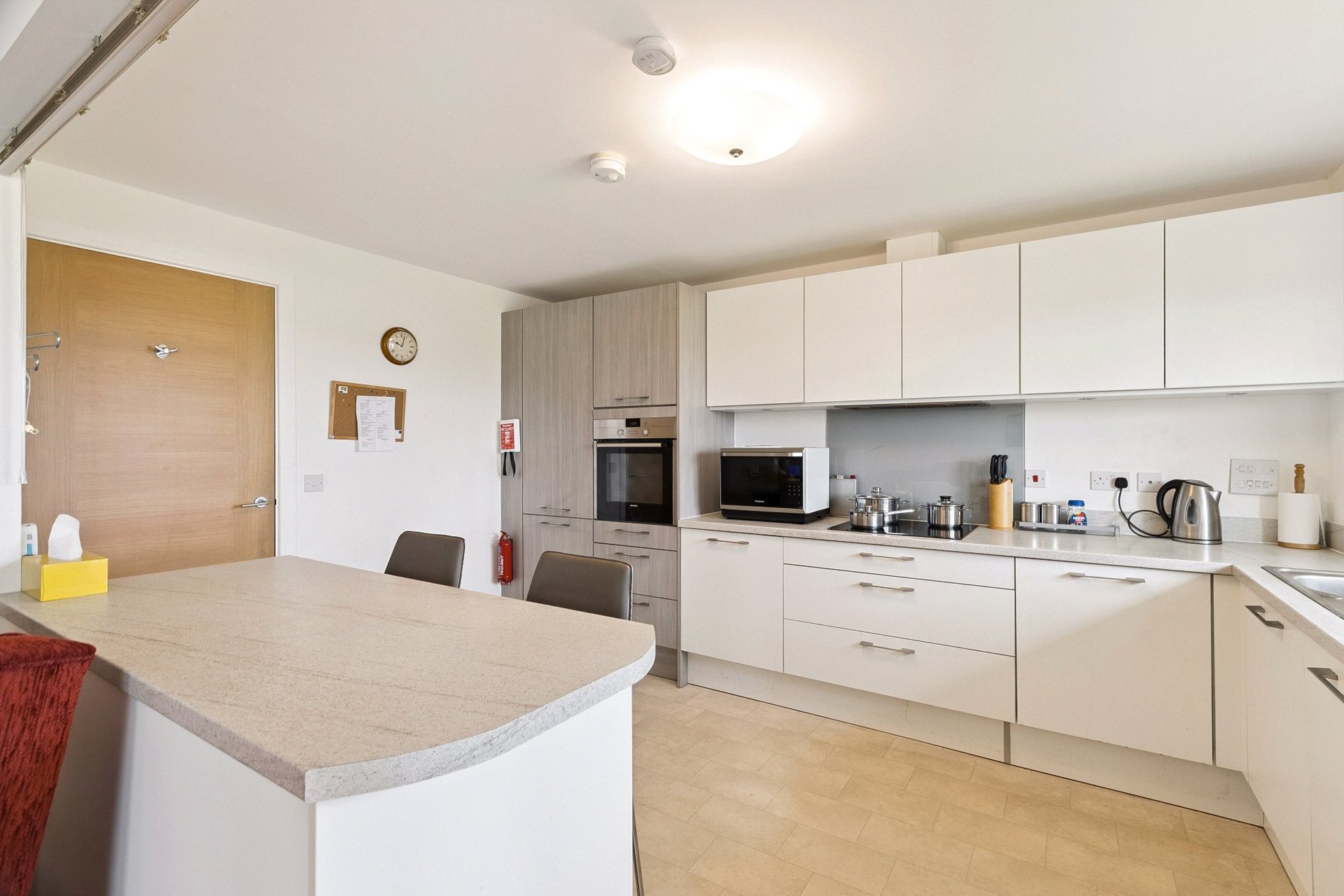 2/1, 4 Aldton Court, Newton Mearns, Glasgow, East Renfrewshire, G77 5UU - Picture #12