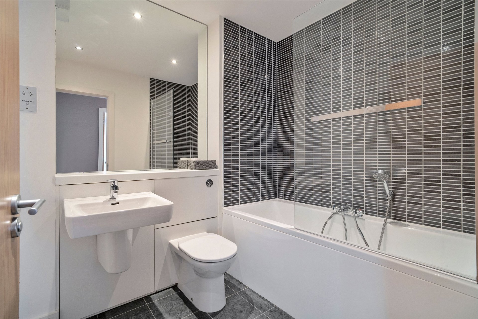 Flat 5, 52 East Fettes Avenue, Edinburgh, EH4 1FZ - Picture #14