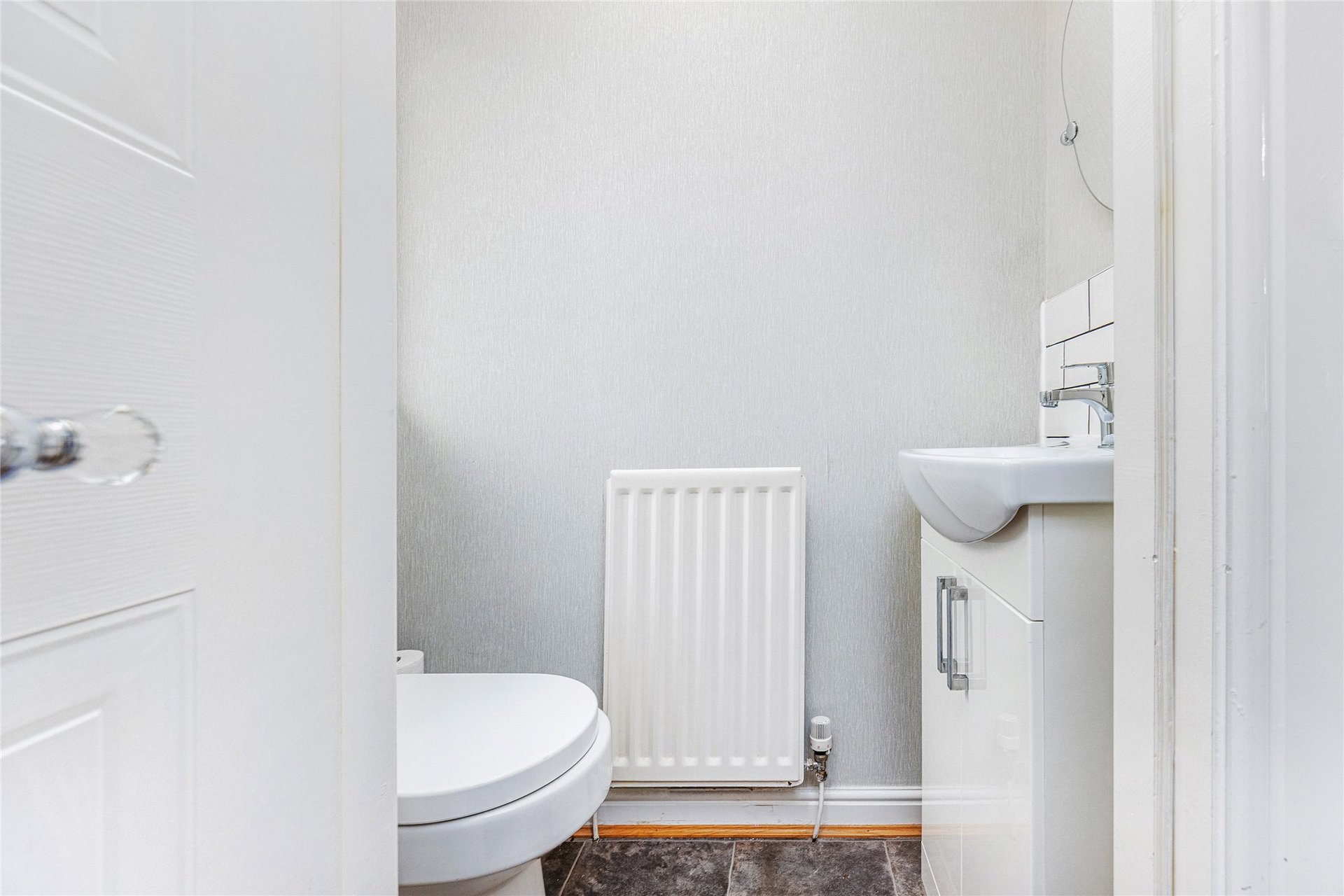 18 Dumbrock Road, Milngavie, G62 7RB - Picture #13