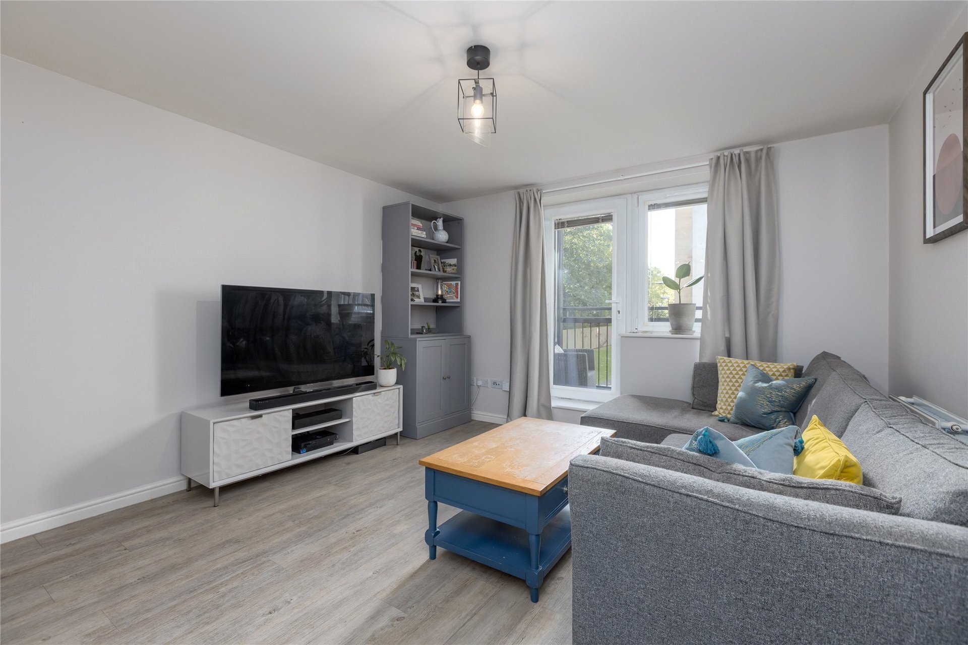 Flat 5, 6 Slateford Gait, Edinburgh, EH11 1GX - Picture #4