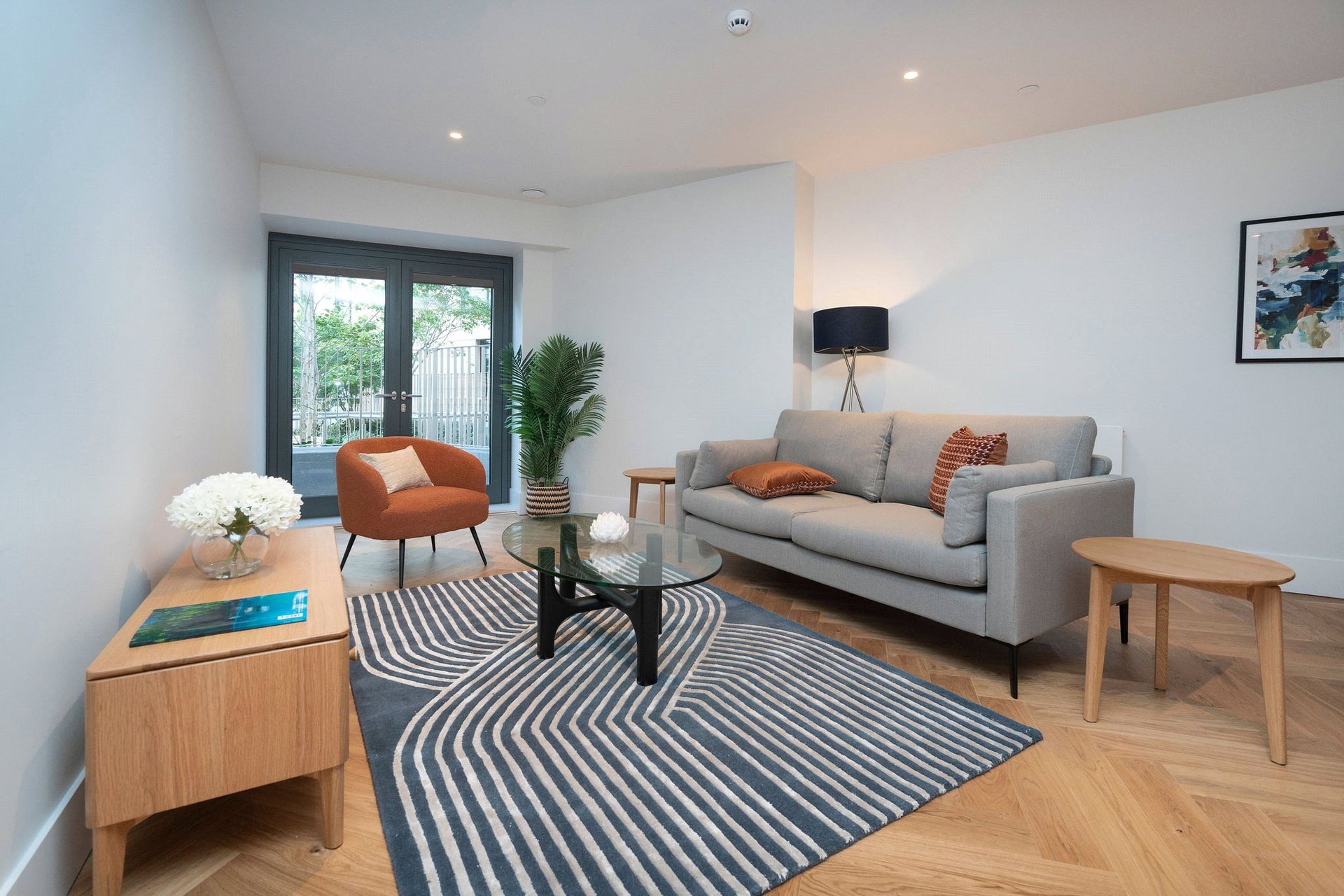 Flat 1 (Pavilion C), 1 Elder Street, Edinburgh, Midlothian, EH1 3BS - Picture #2