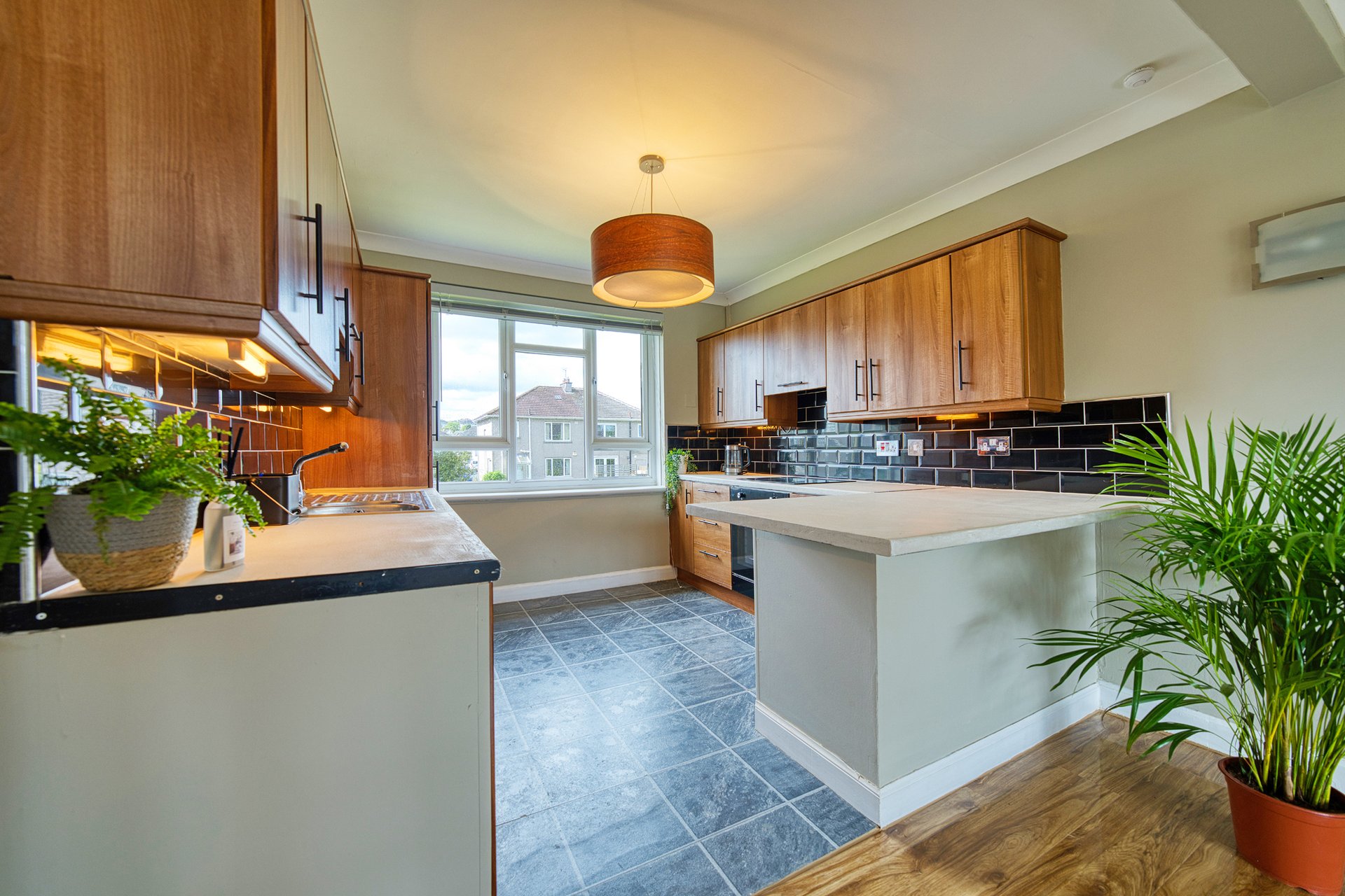 Flat 125, Castle Court, 4 Kings Drive, Newton Mearns, Glasgow, East Renfrewshire, G77 5JA - Picture #5