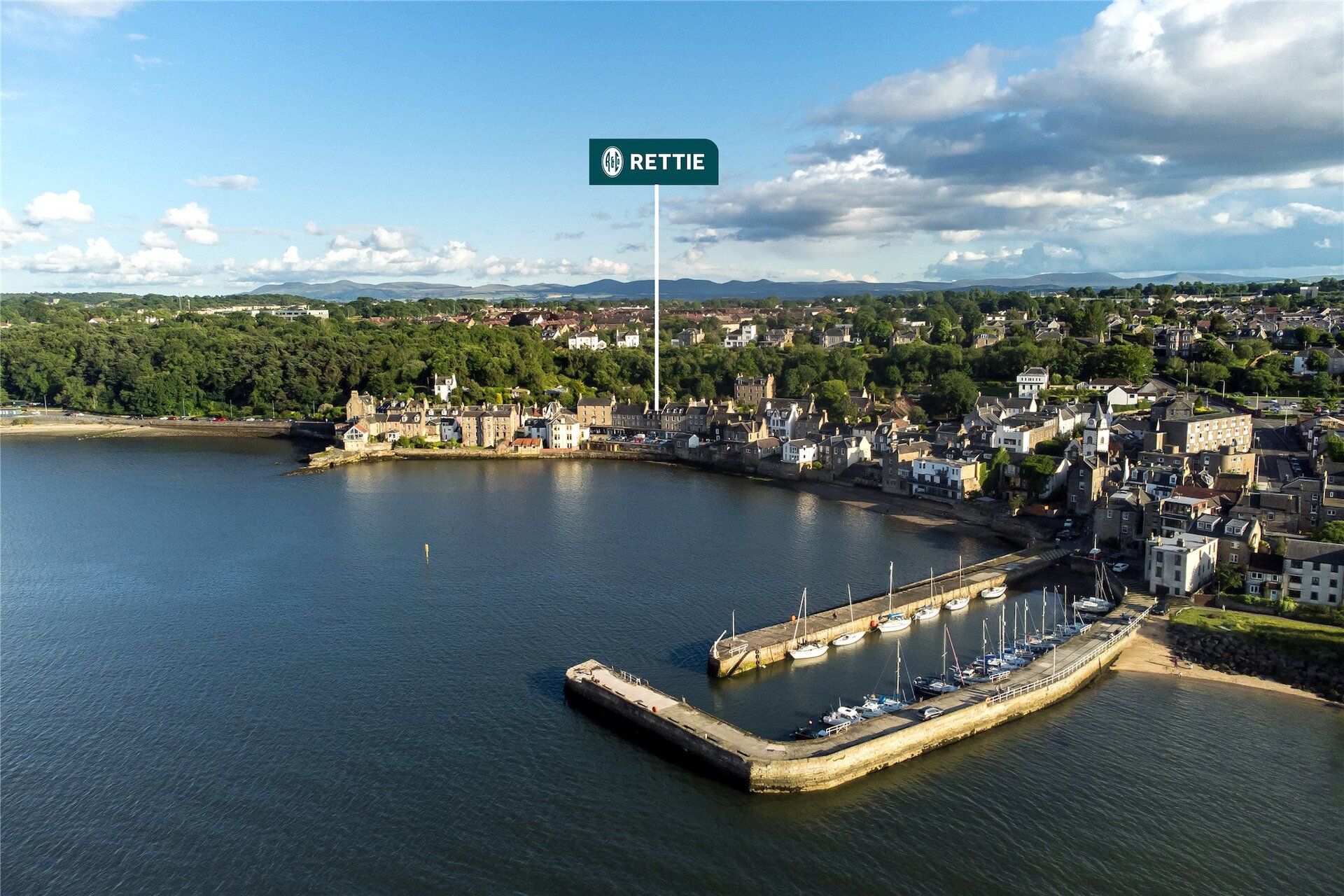 Forbes Gardens, 15/2 East Terrace, South Queensferry, Edinburgh, EH30 9HS - Picture #1