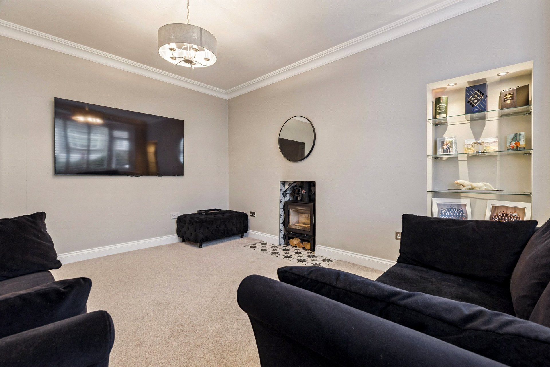 48 Hillfoot Drive, Bearsden, G61 3QF - Picture #4