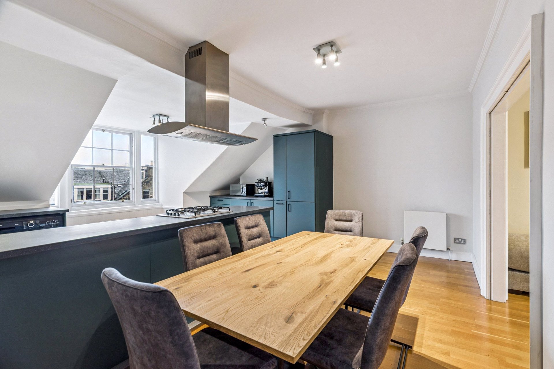 Flat 2, 59 North Castle Street, Edinburgh, EH2 3LJ - Picture #13