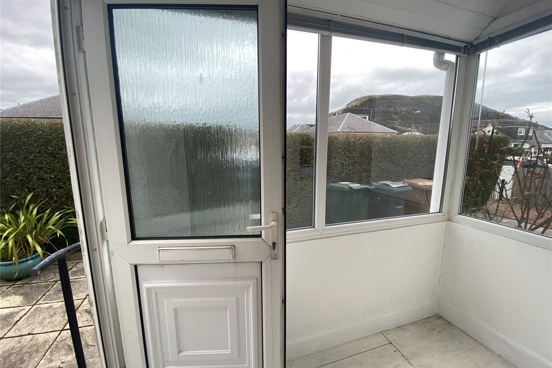 24 Kirkhill Drive, Edinburgh, EH16 5DN - Picture #2