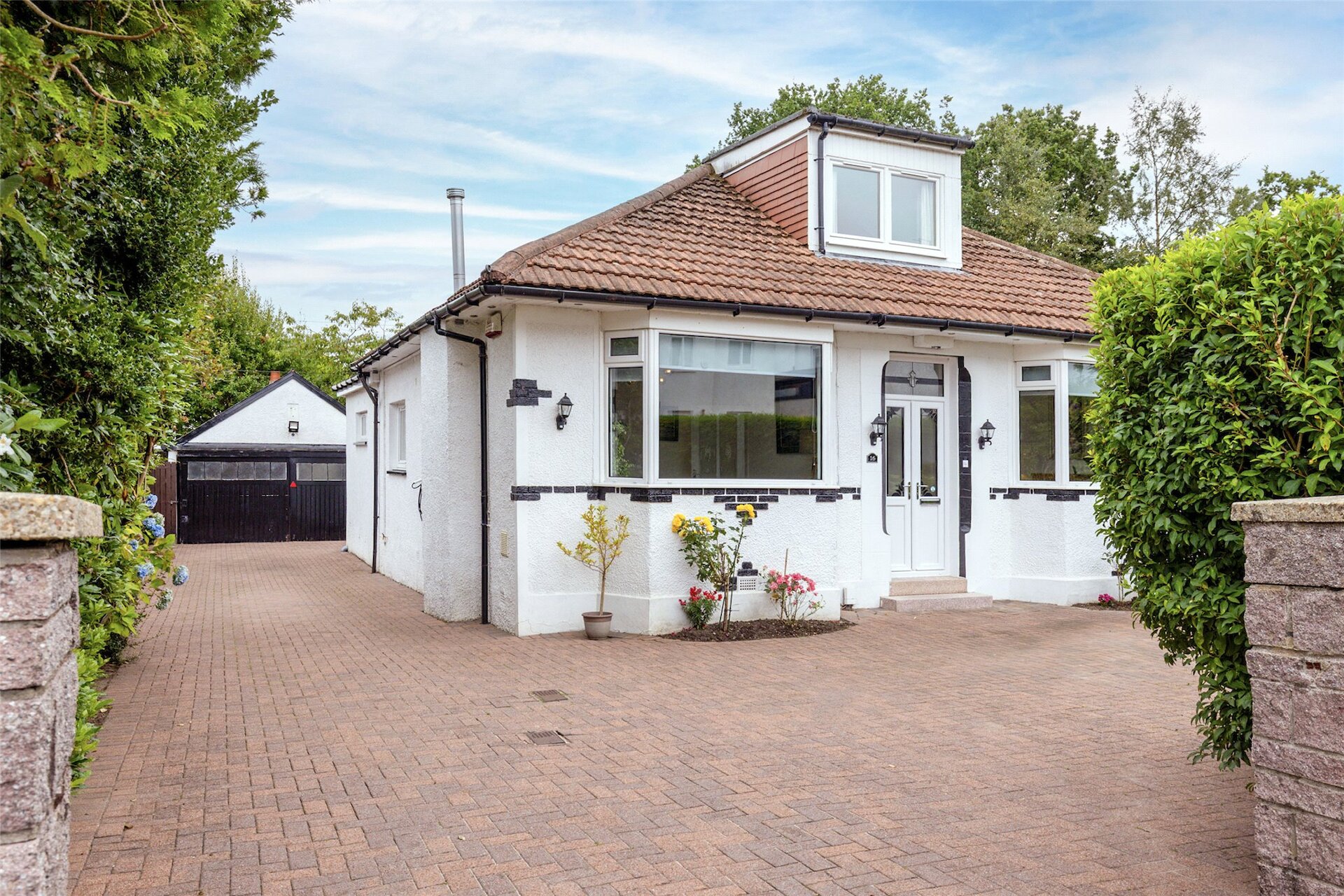 16 Eddington Drive, Newton Mearns, Glasgow, G77 5AX - Picture #1