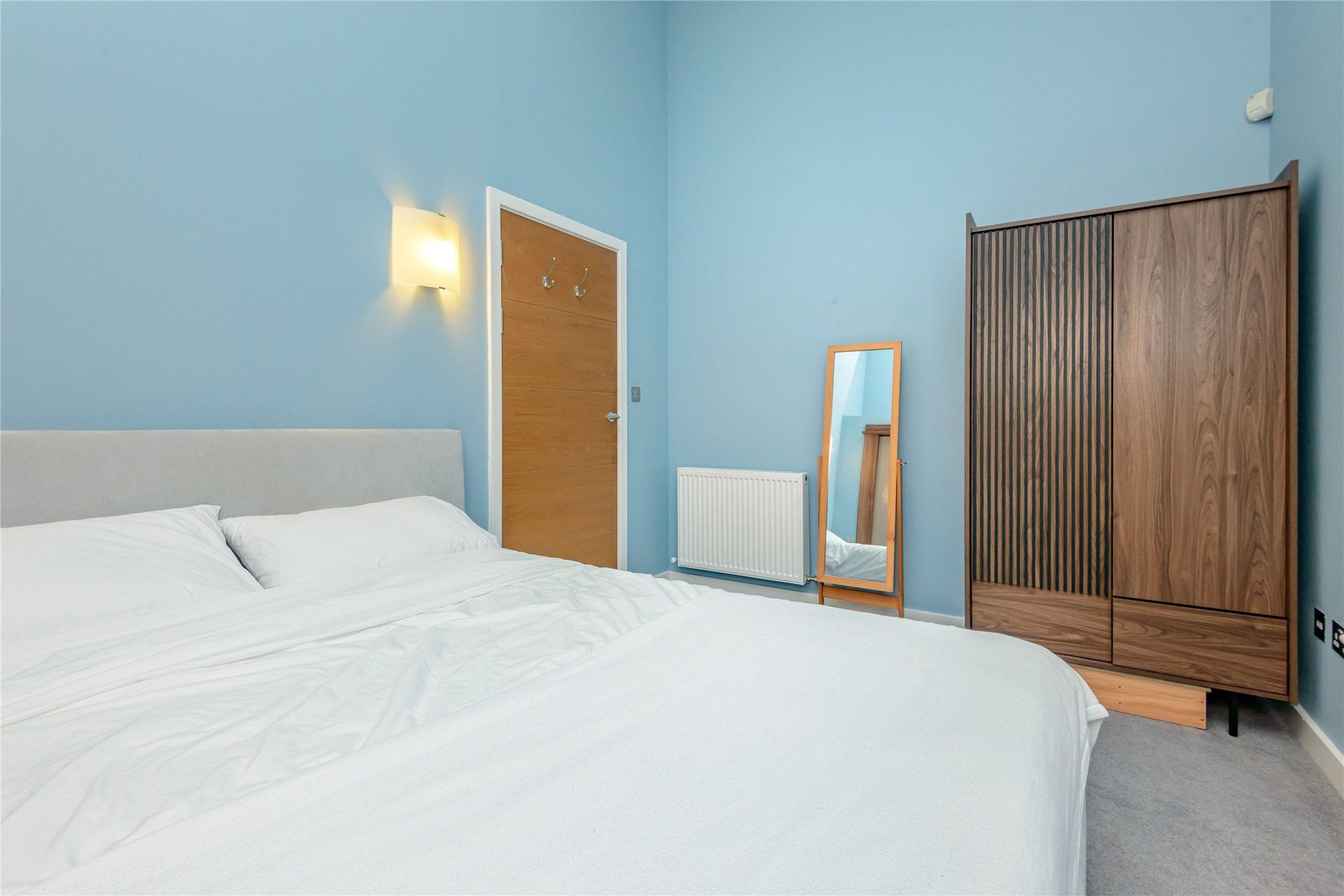 Flat 1, 19 Simpson Loan, Edinburgh, EH3 9BS - Picture #13