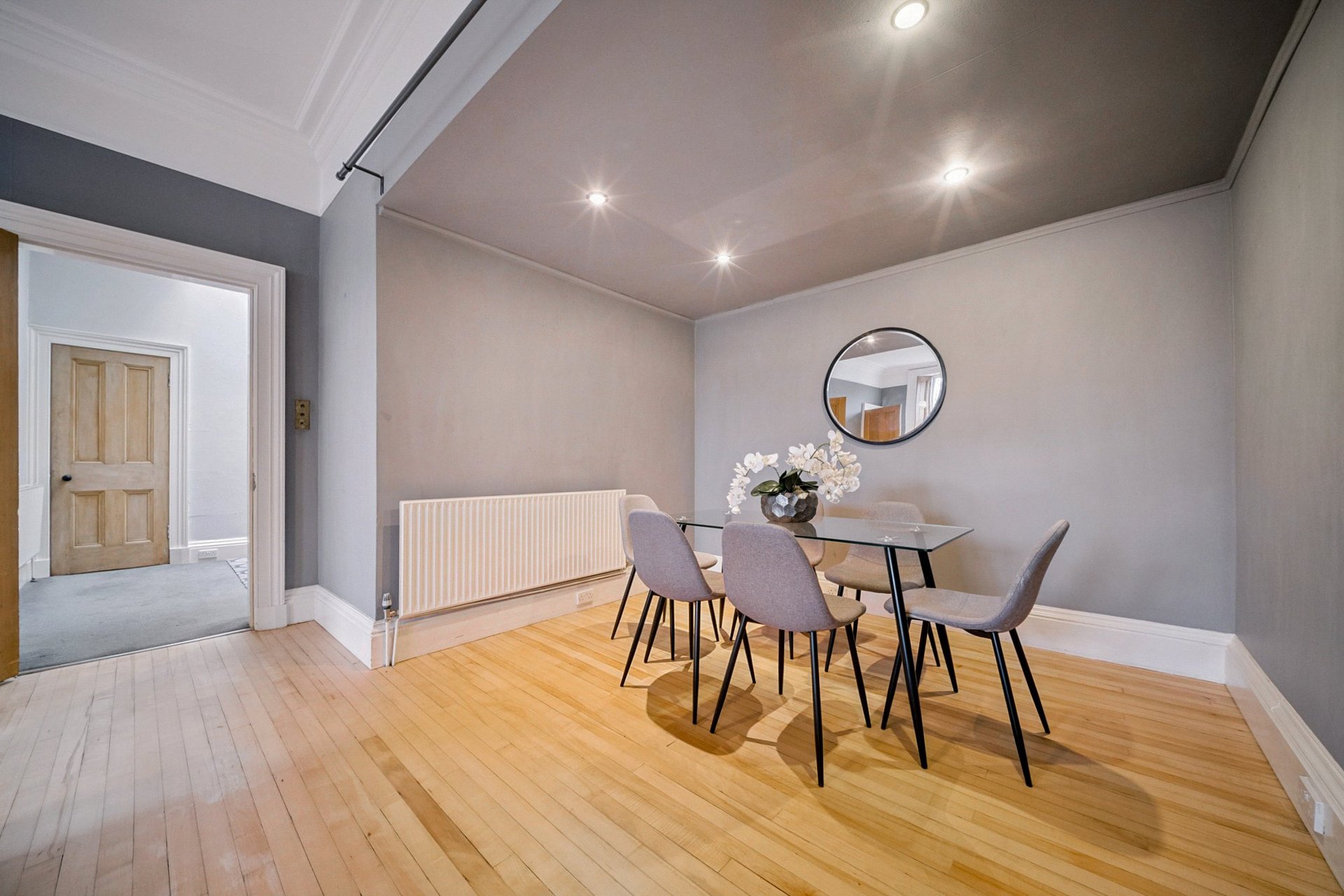 32/3 Buckingham Terrace, Edinburgh, EH4 3AF - Picture #6