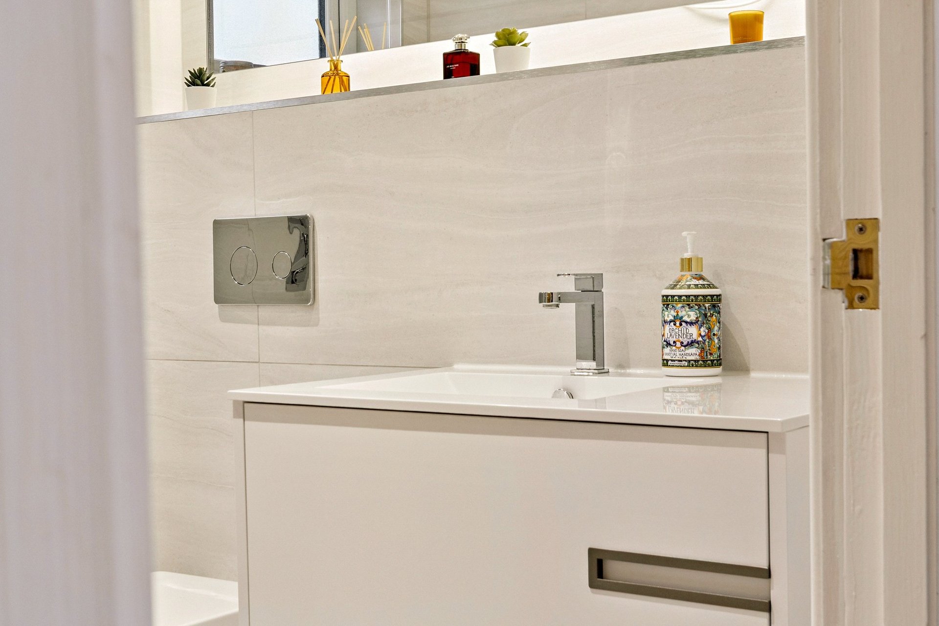 51g Montrose Drive, Bearsden, G61 3JY - Picture #17