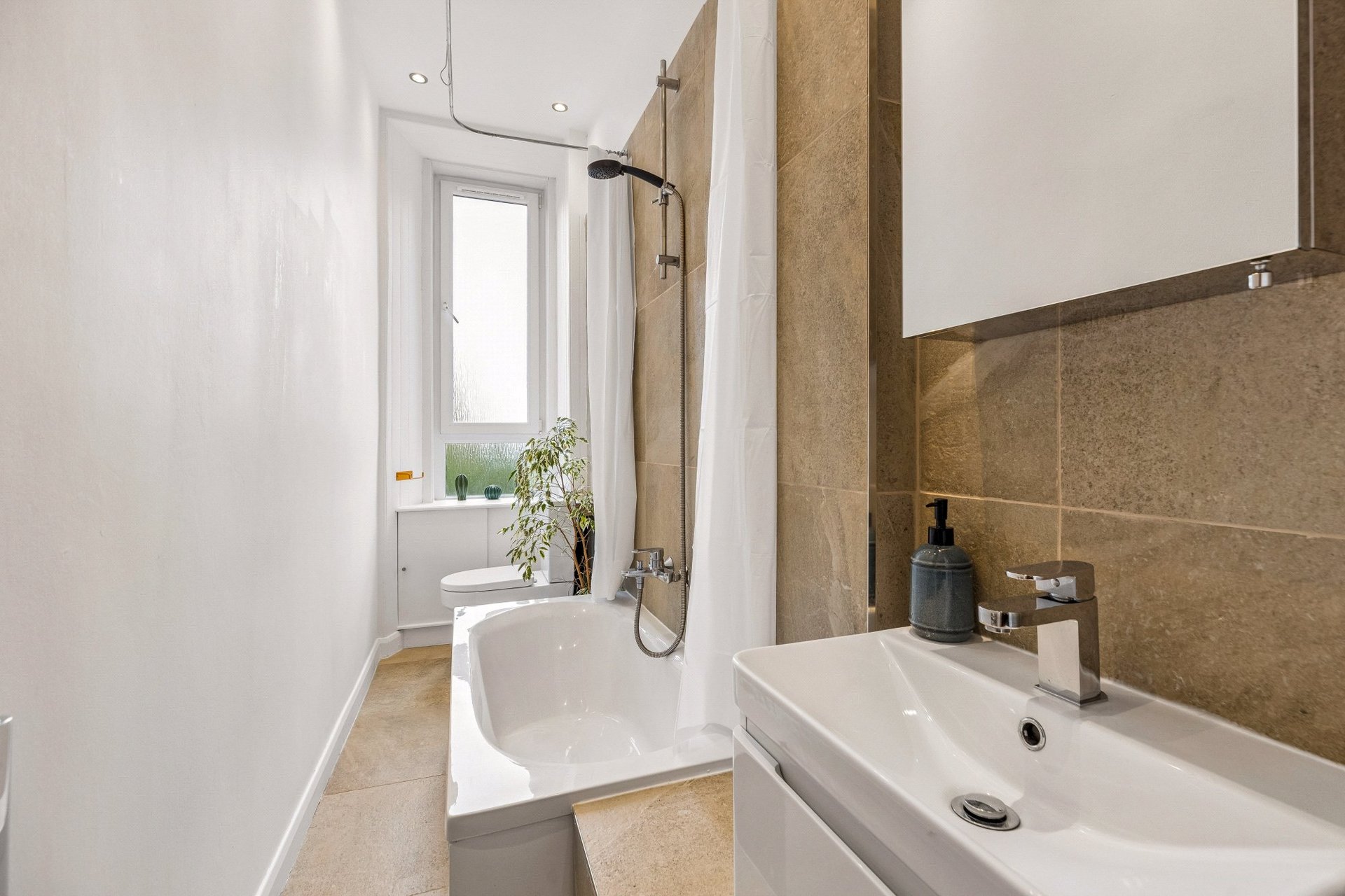 1/2, 1 Laurel Place, Thornwood, Glasgow, G11 7RE - Picture #15