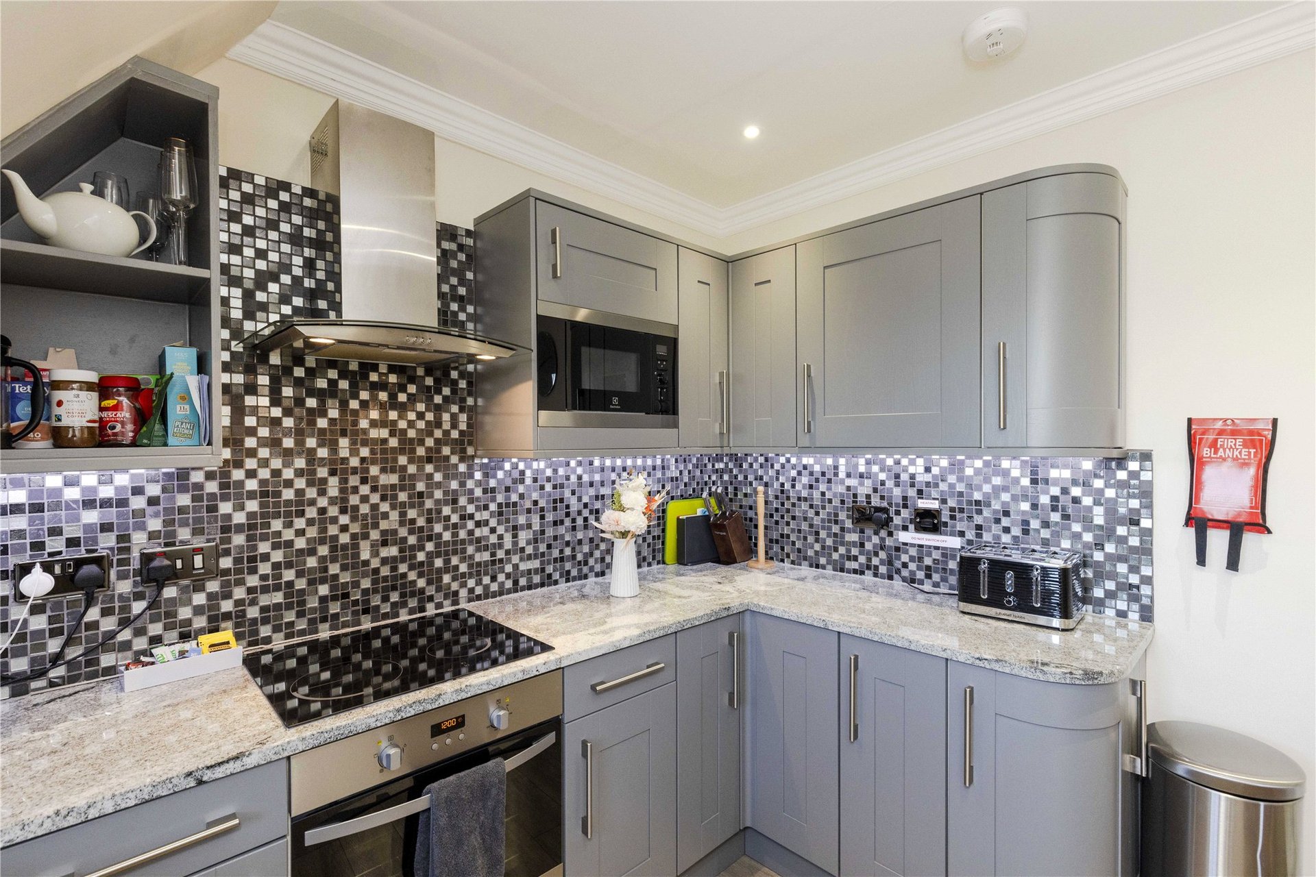 5/4 Ramsay Garden, Edinburgh, Midlothian, EH1 2NA - Picture #13