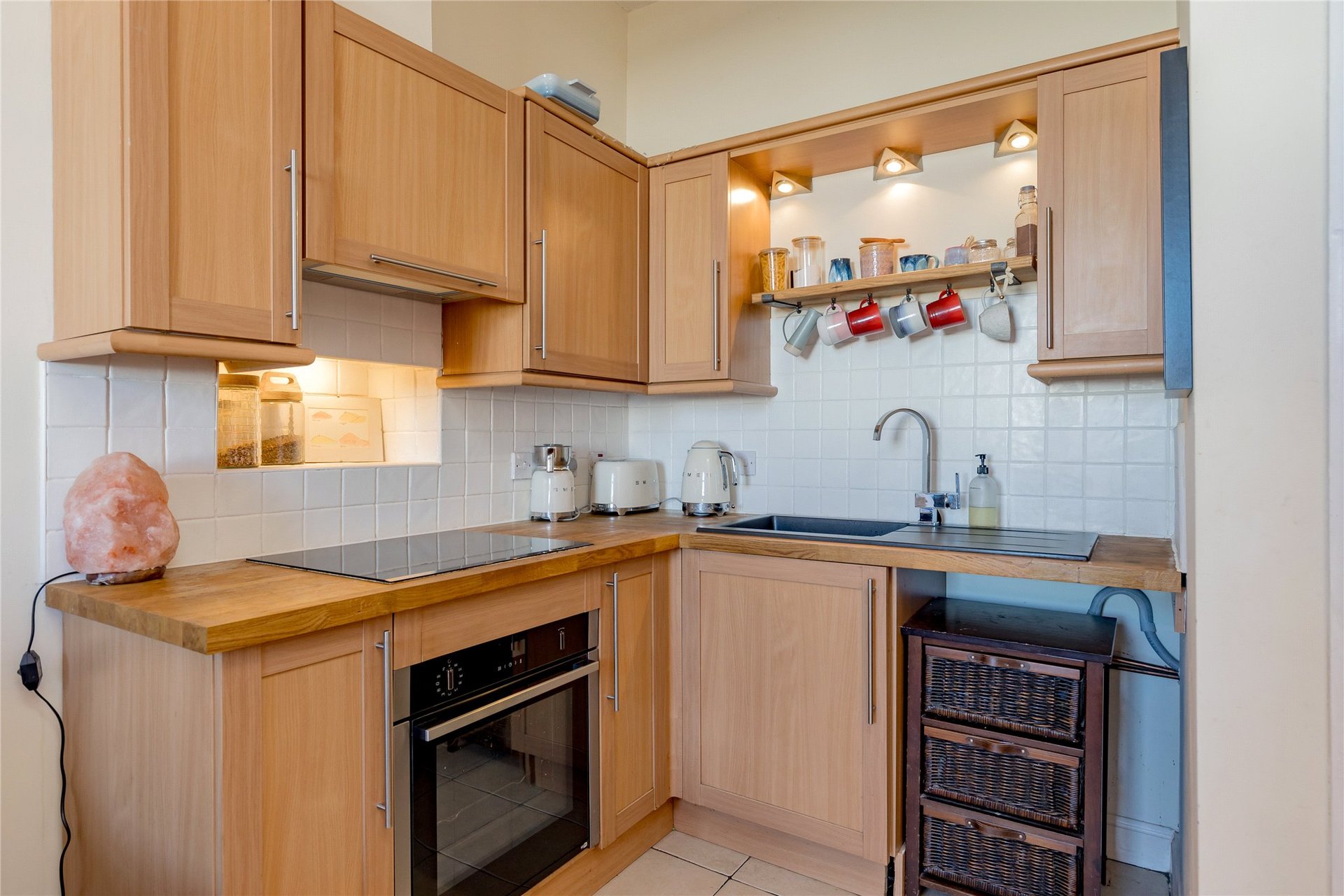 12 (1f2), Meadowbank Terrace, Edinburgh, Midlothian, EH8 7AR - Picture #4