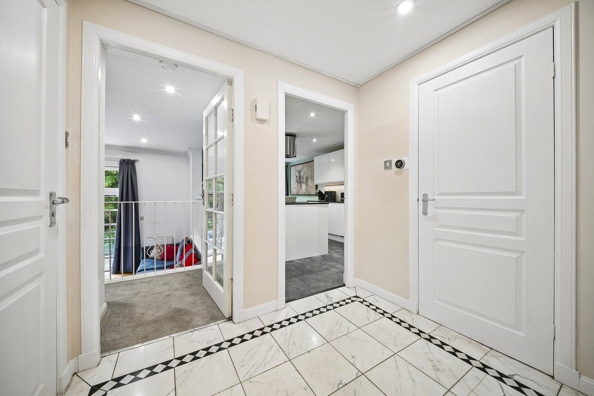 16 Coltbridge Millside, Edinburgh, EH12 6AP - Picture #17