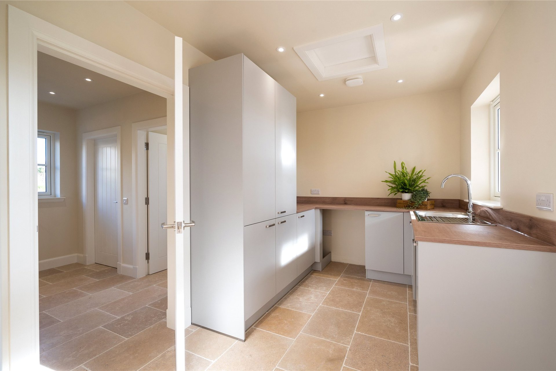 Allanbank, Thornhill, Stirling, Stirlingshire, FK8 3PP - Picture #12