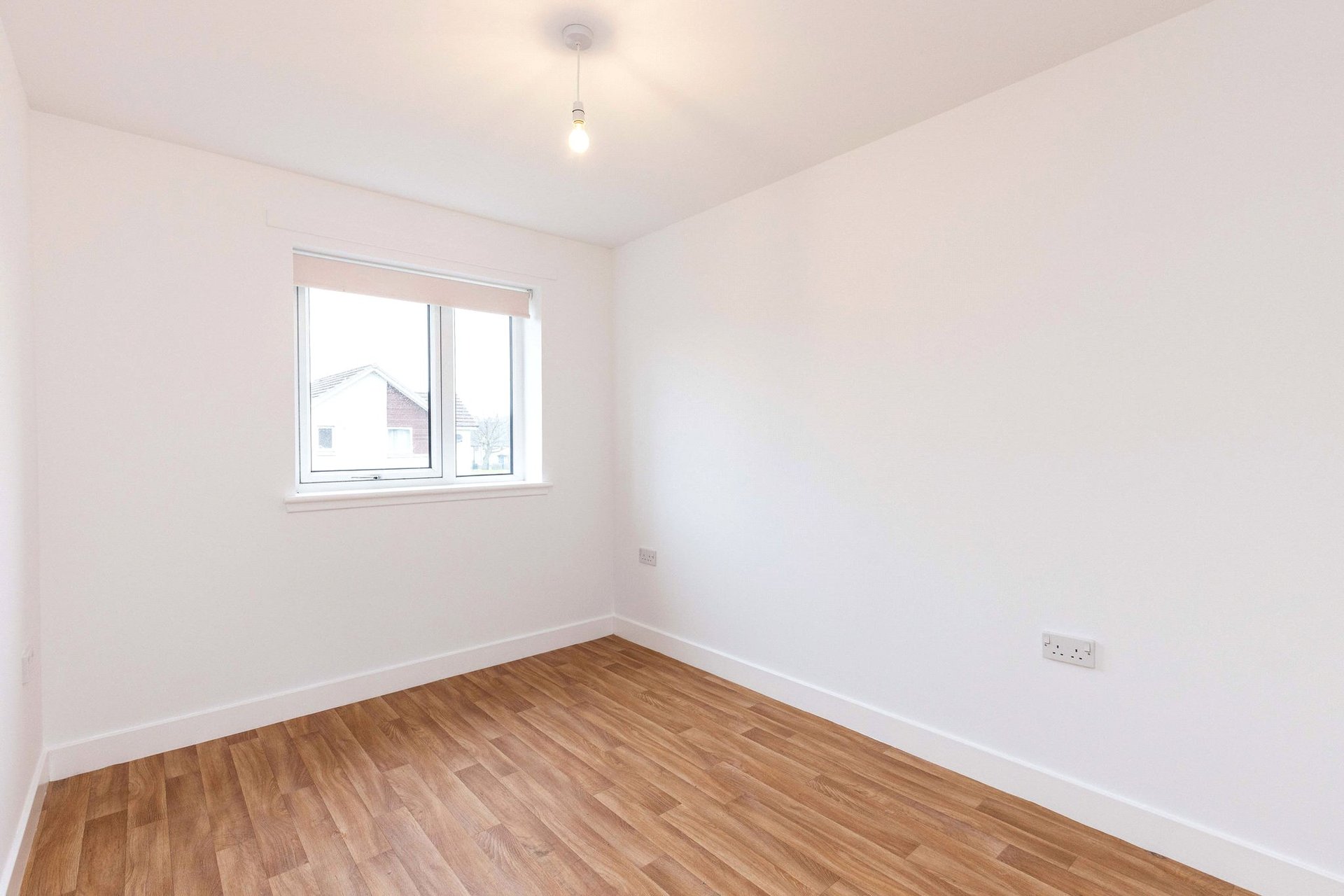70 Oaklands Square, Broomhouse, Edinburgh, EH11 3AH - Picture #13