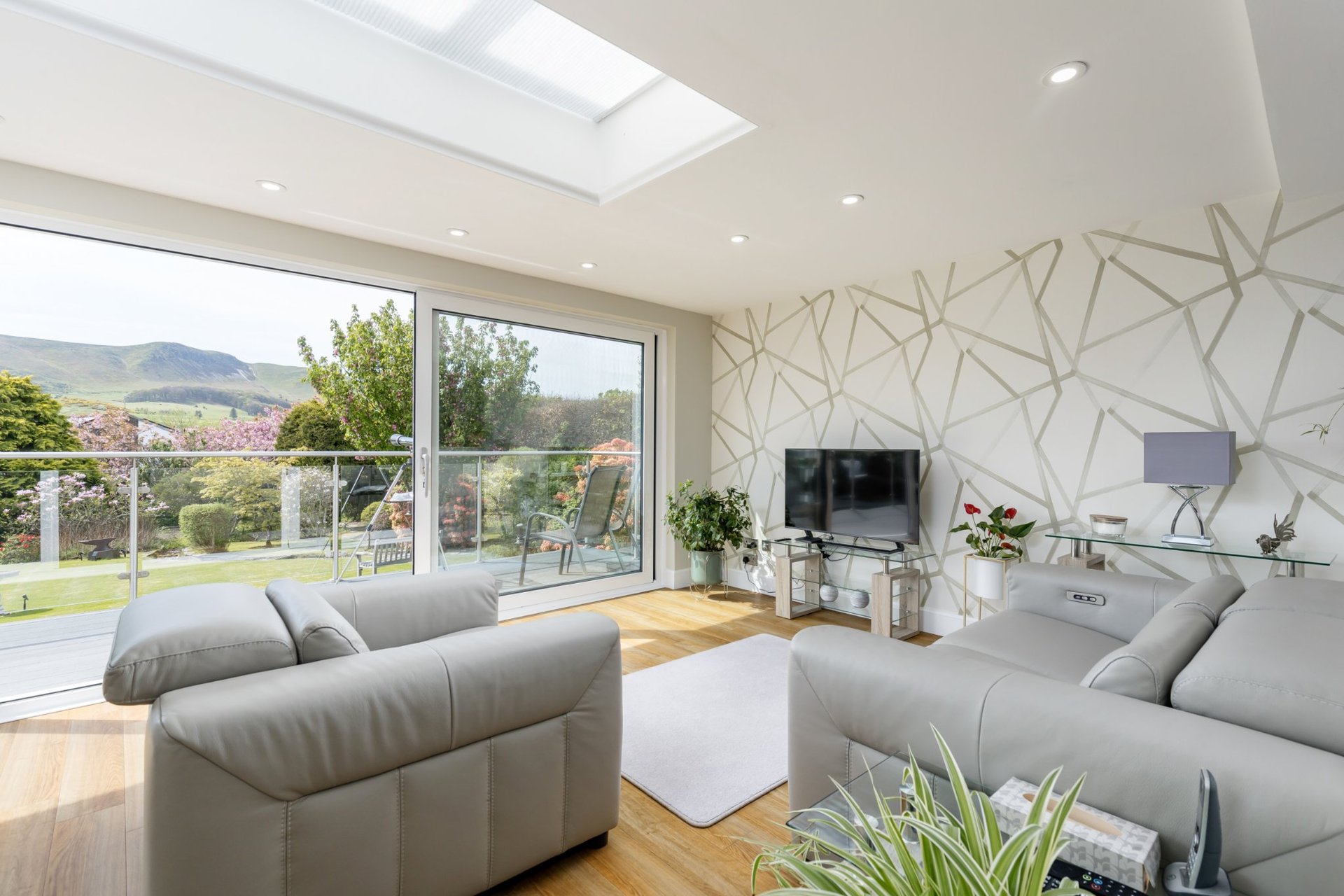 14 Frogston Road West, Fairmilehead, Edinburgh, EH10 7AR - Picture #12