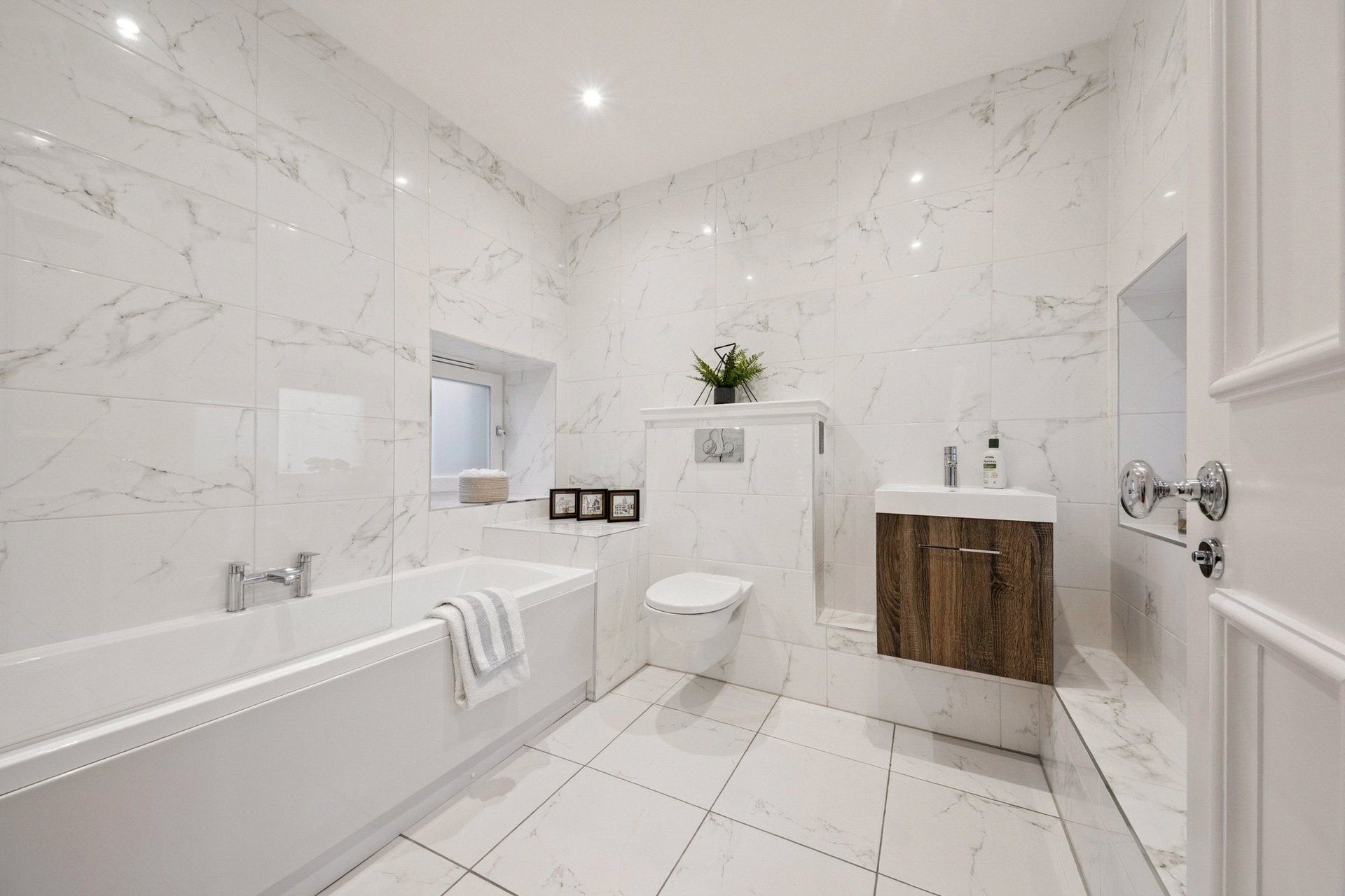 First Floor, 17 Belhaven Terrace West, Dowanhill, Glasgow, G12 0UL - Picture #36