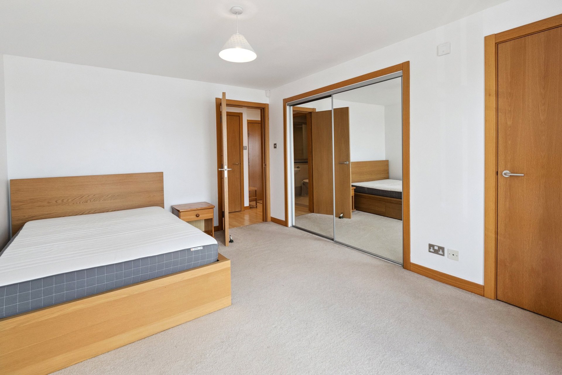 Flat 6, 1 Heron Place, Edinburgh, Midlothian, EH5 1GG - Picture #10