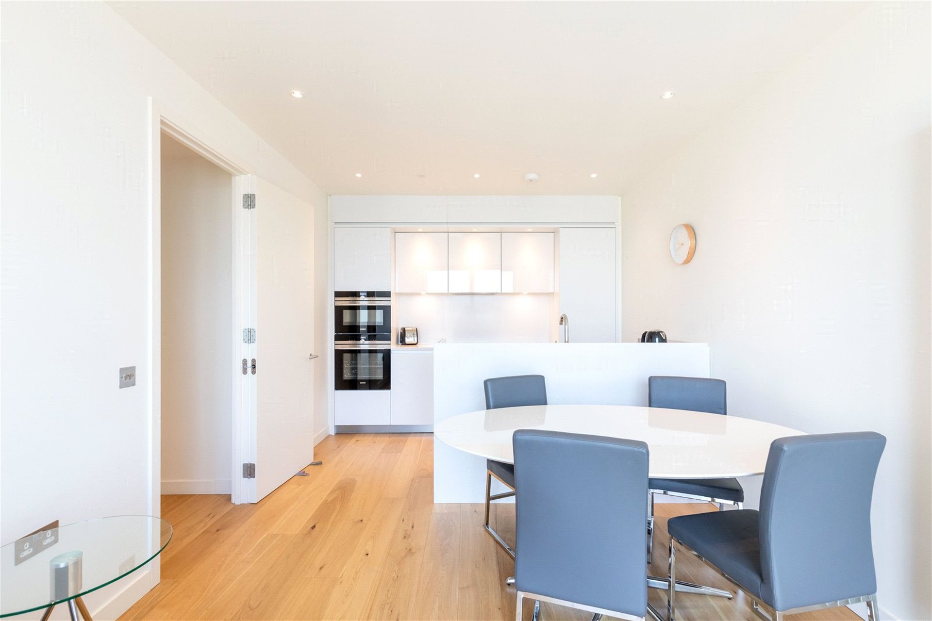 Flat 40, 4 Simpson Loan, Edinburgh, EH3 9GY - Picture #5