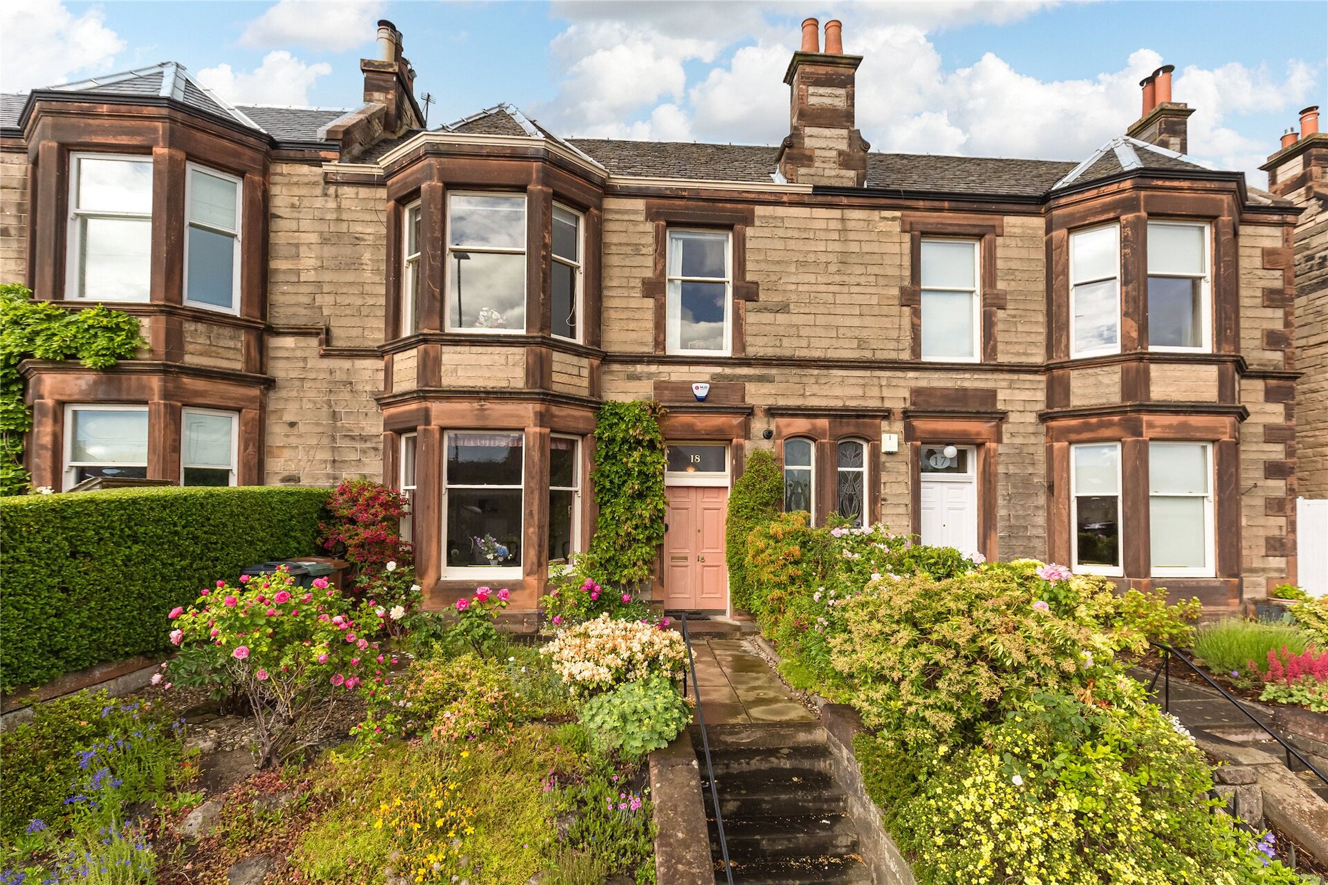 18 Hillview, Edinburgh, EH4 2AF - Picture #1