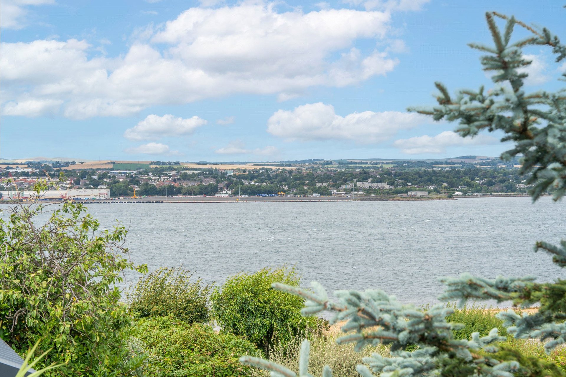 Hollycroft, 3 Riverview, Tayport Road, Newport-on-Tay, Fife, DD6 8QX - Picture #7