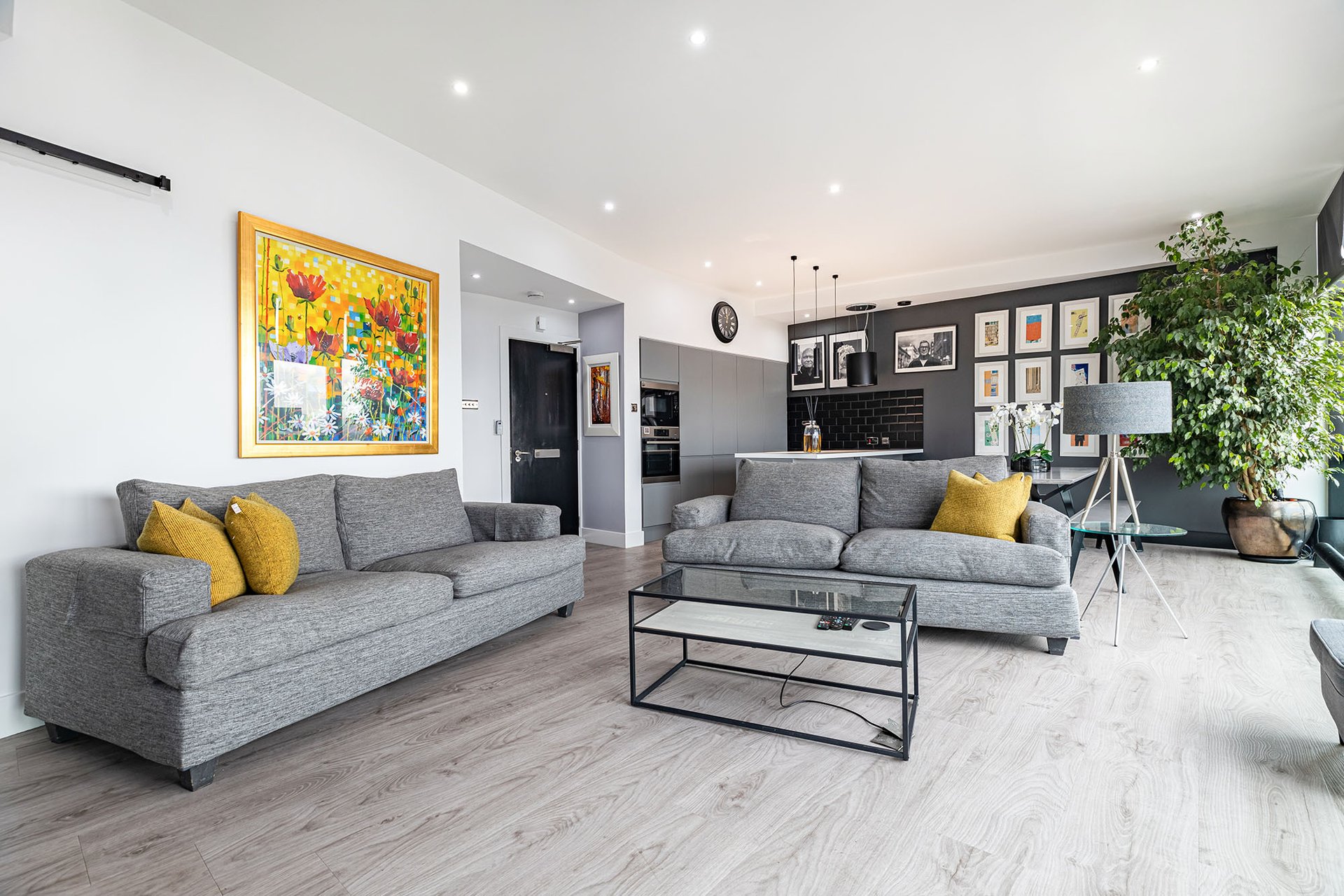 Flat 11/4 Fleming House, 134 Renfrew Street, Garnethill, Glasgow, G3 6ST - Picture #10
