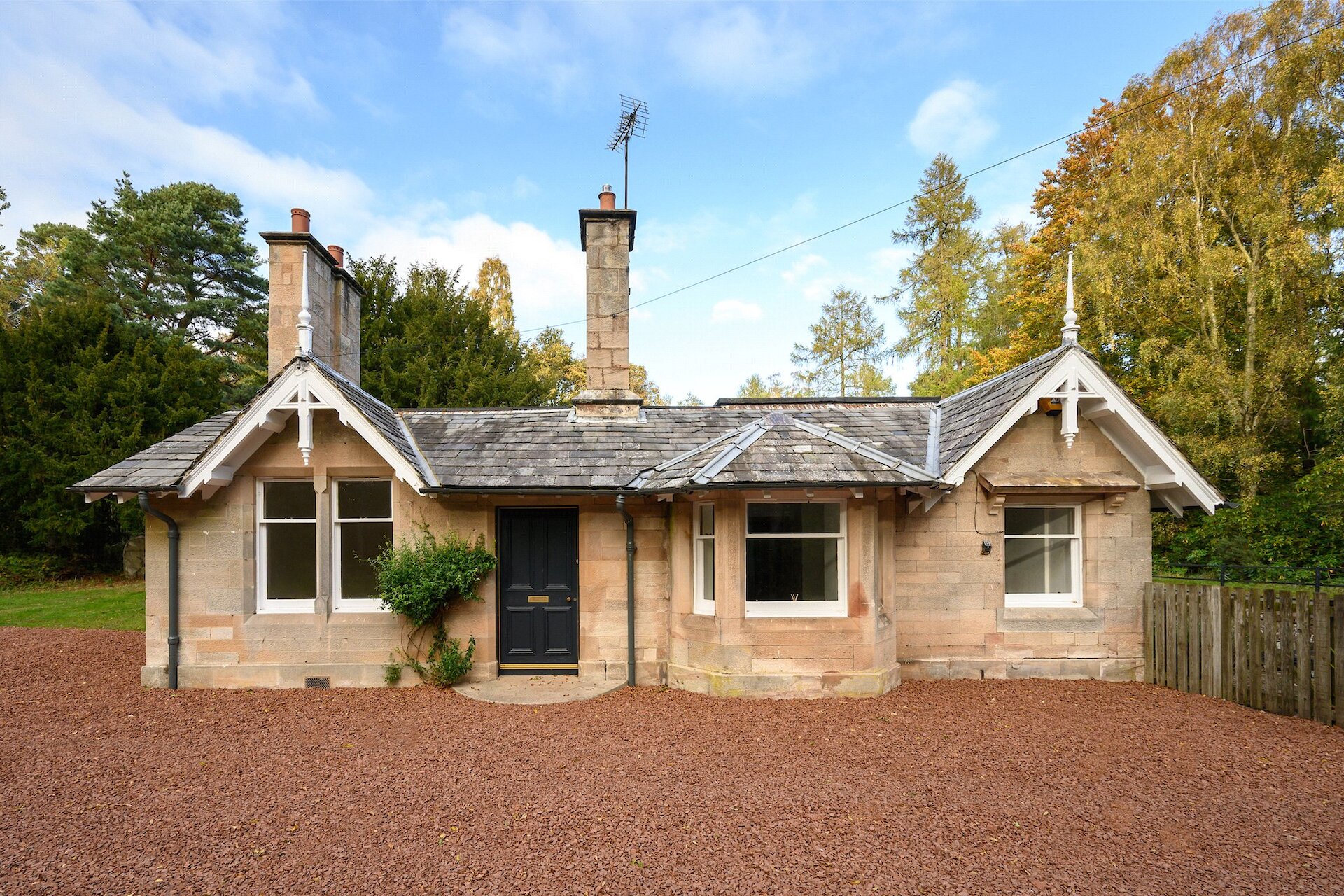 Heather Lodge, Whittingehame Estate, East Linton, EH41 4QA - Picture #1