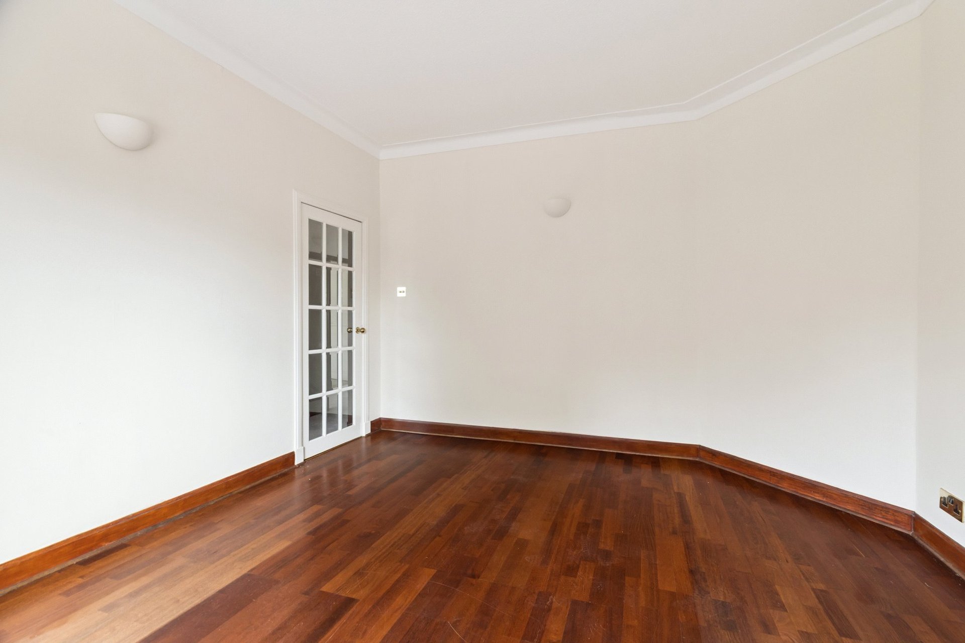 5 Heather Avenue, Bearsden, G61 3AN - Picture #9