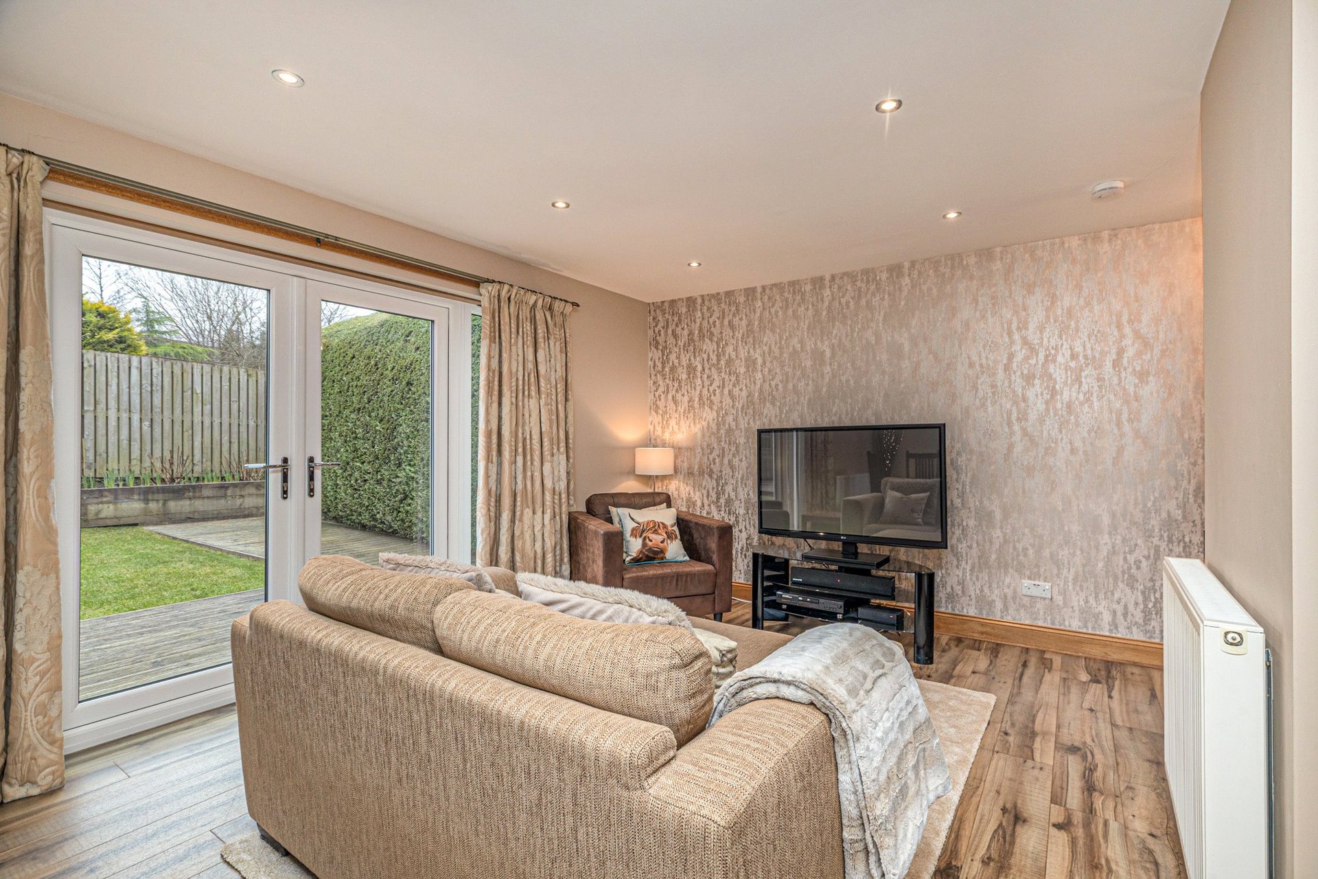 18 Montrose Drive, Bearsden, G61 3LA - Picture #8