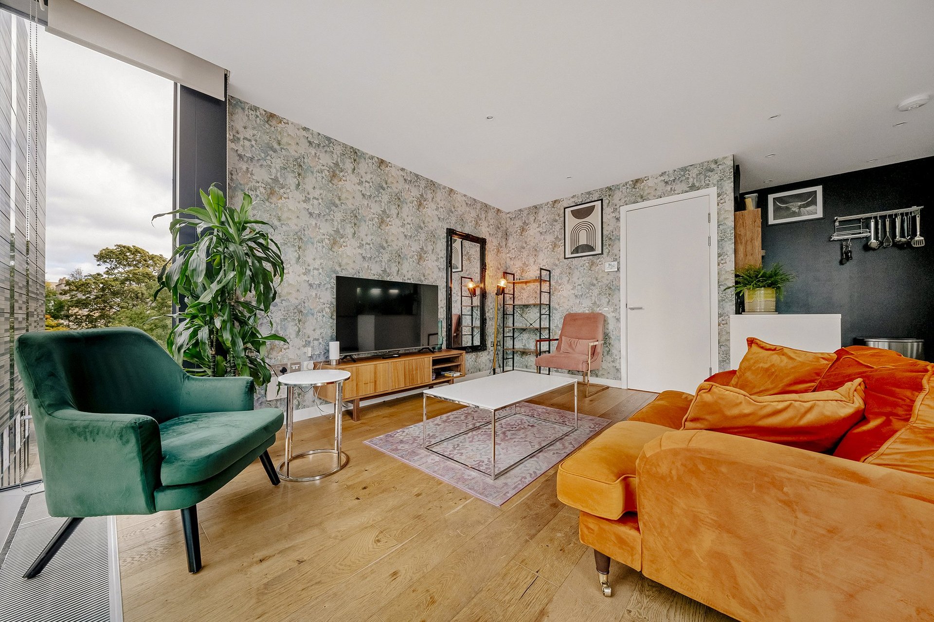 Flat 15, 24 Simpson Loan, Quartermile, Edinburgh, EH3 9GE - Picture #4