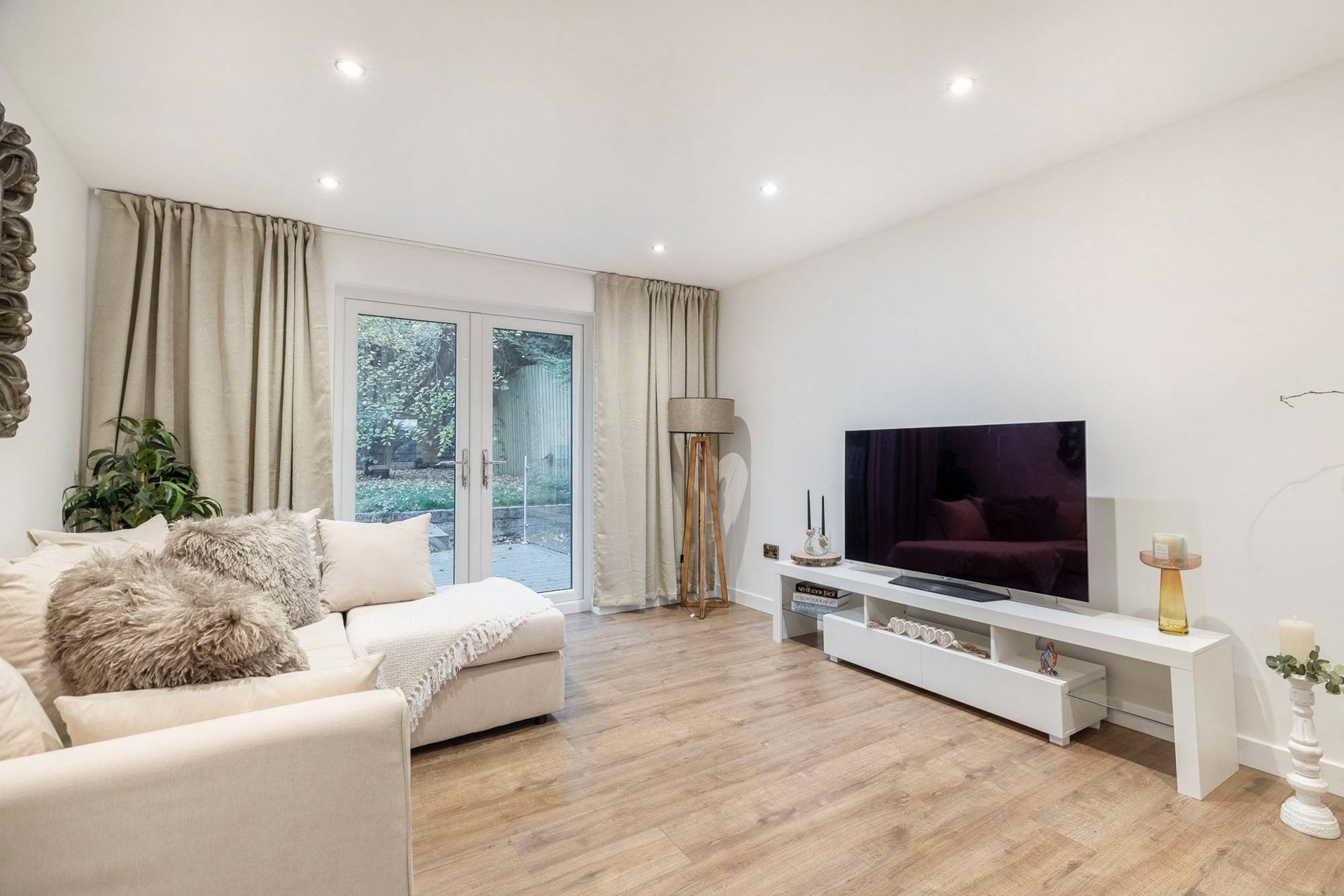 House D, 330 Kelvindale Road, Kelvindale, Glasgow, G12 0QS - Picture #2