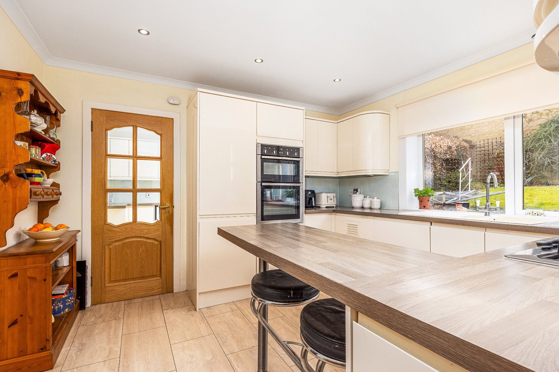 36 Russell Drive, Bearsden, G61 3BB - Picture #10