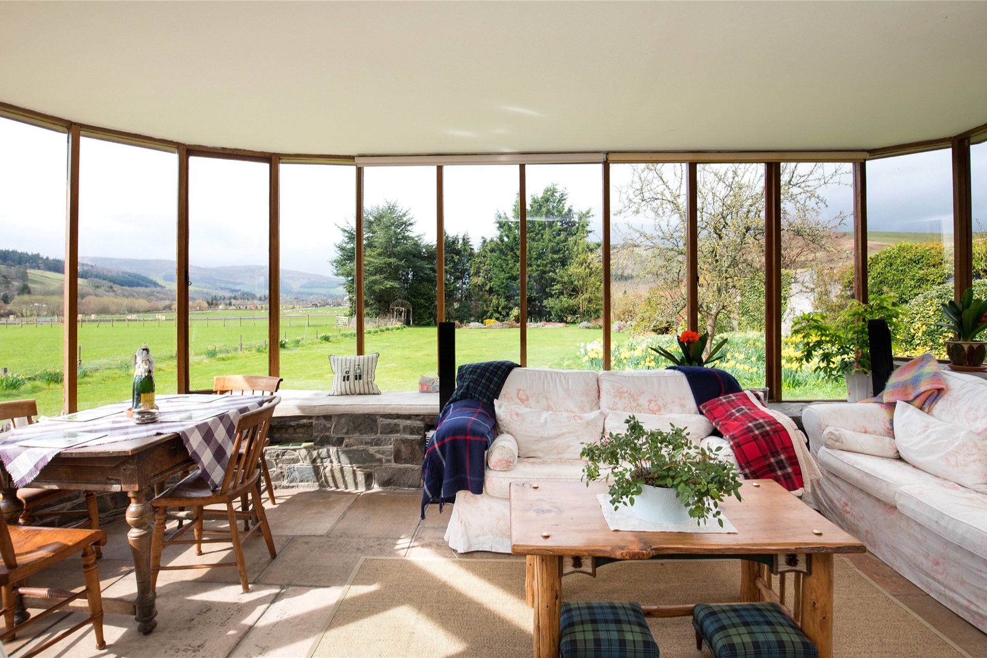 Nether Horsburgh Farmhouse, Innerleithen, Scottish Borders, EH44 6RE - Picture #8