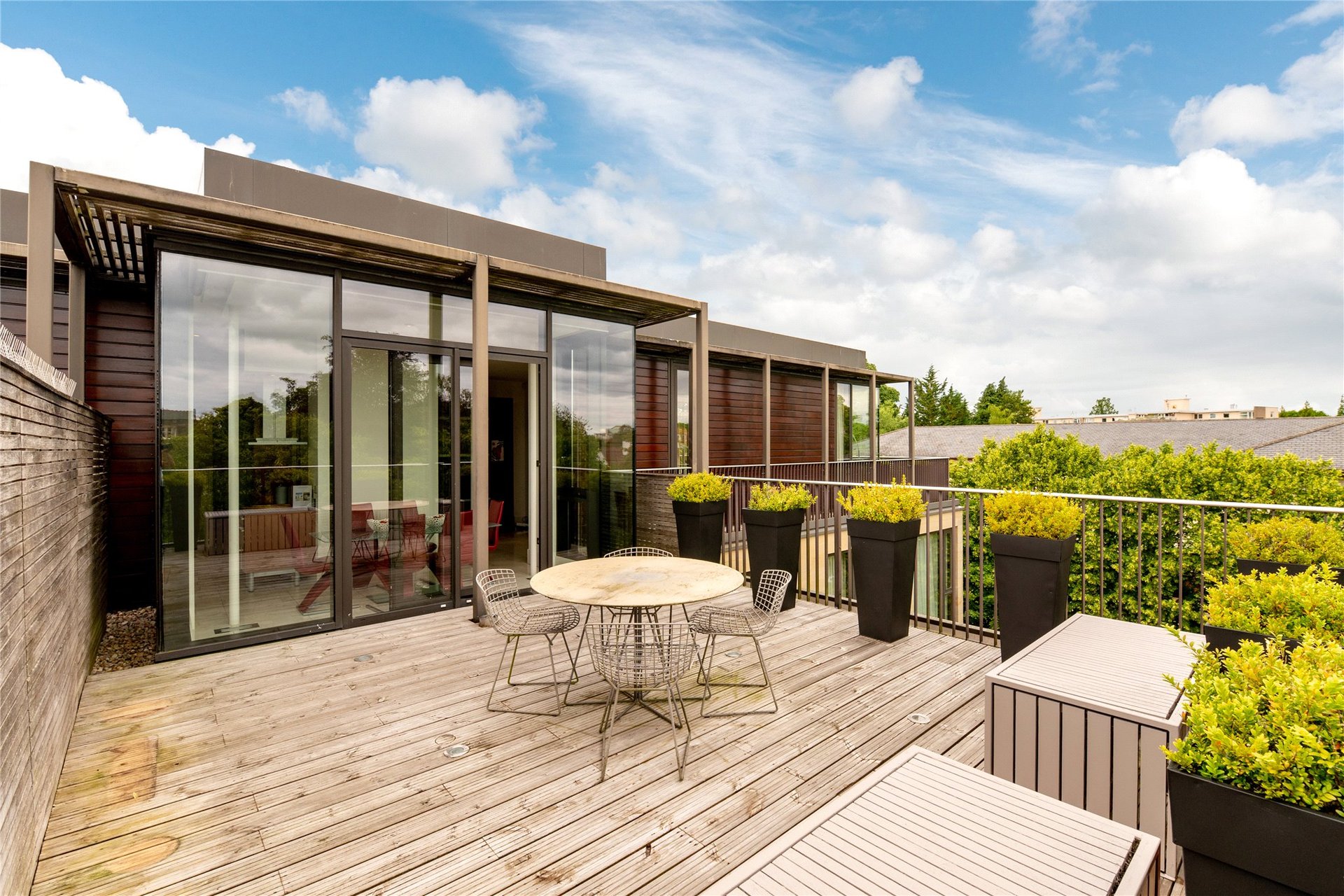 1/14 Succoth Avenue, Edinburgh, EH12 6BE - Picture #2