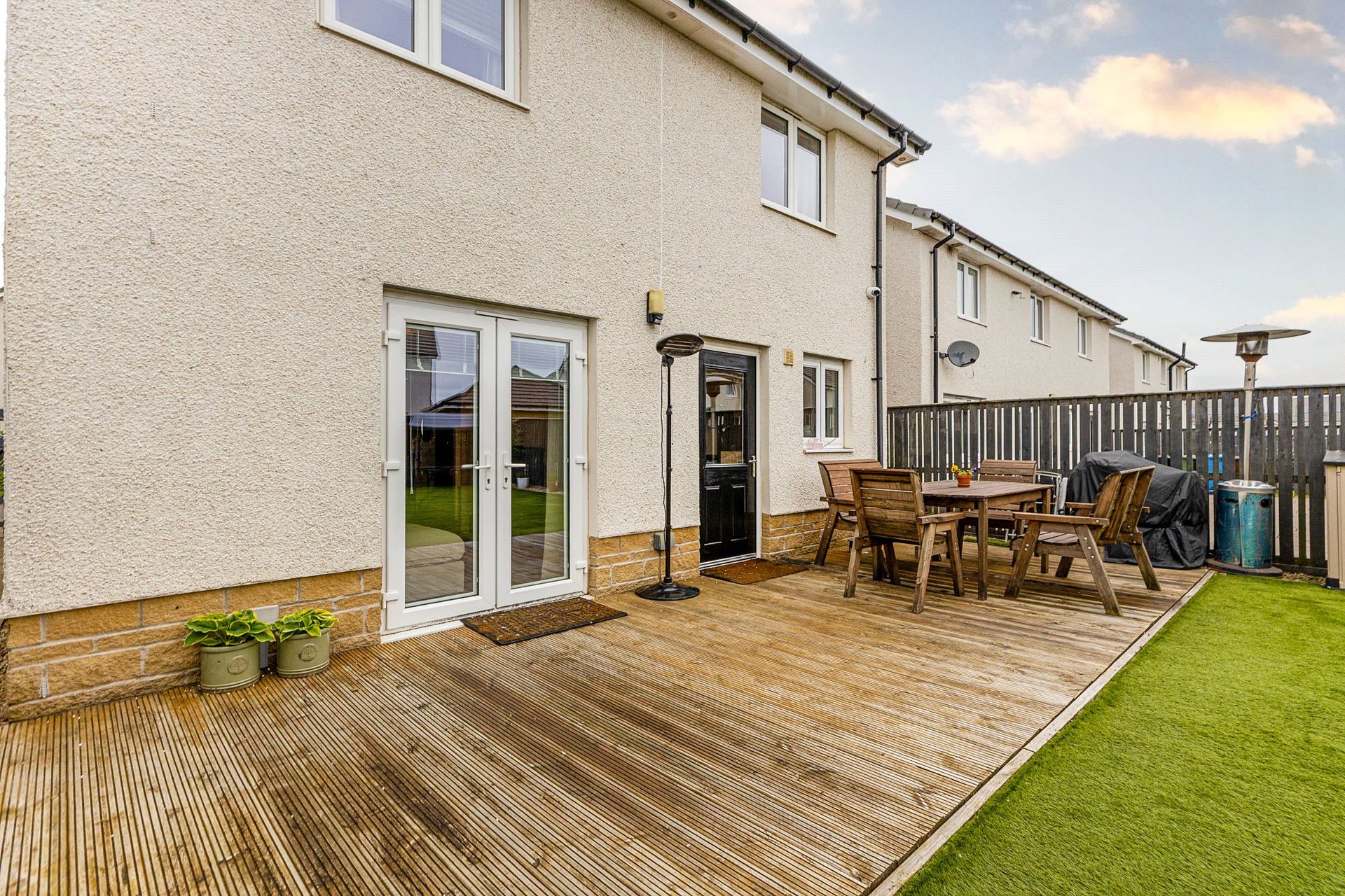 17 Staffin Way, Newton Mearns, Glasgow, G77 5GY - Picture #29