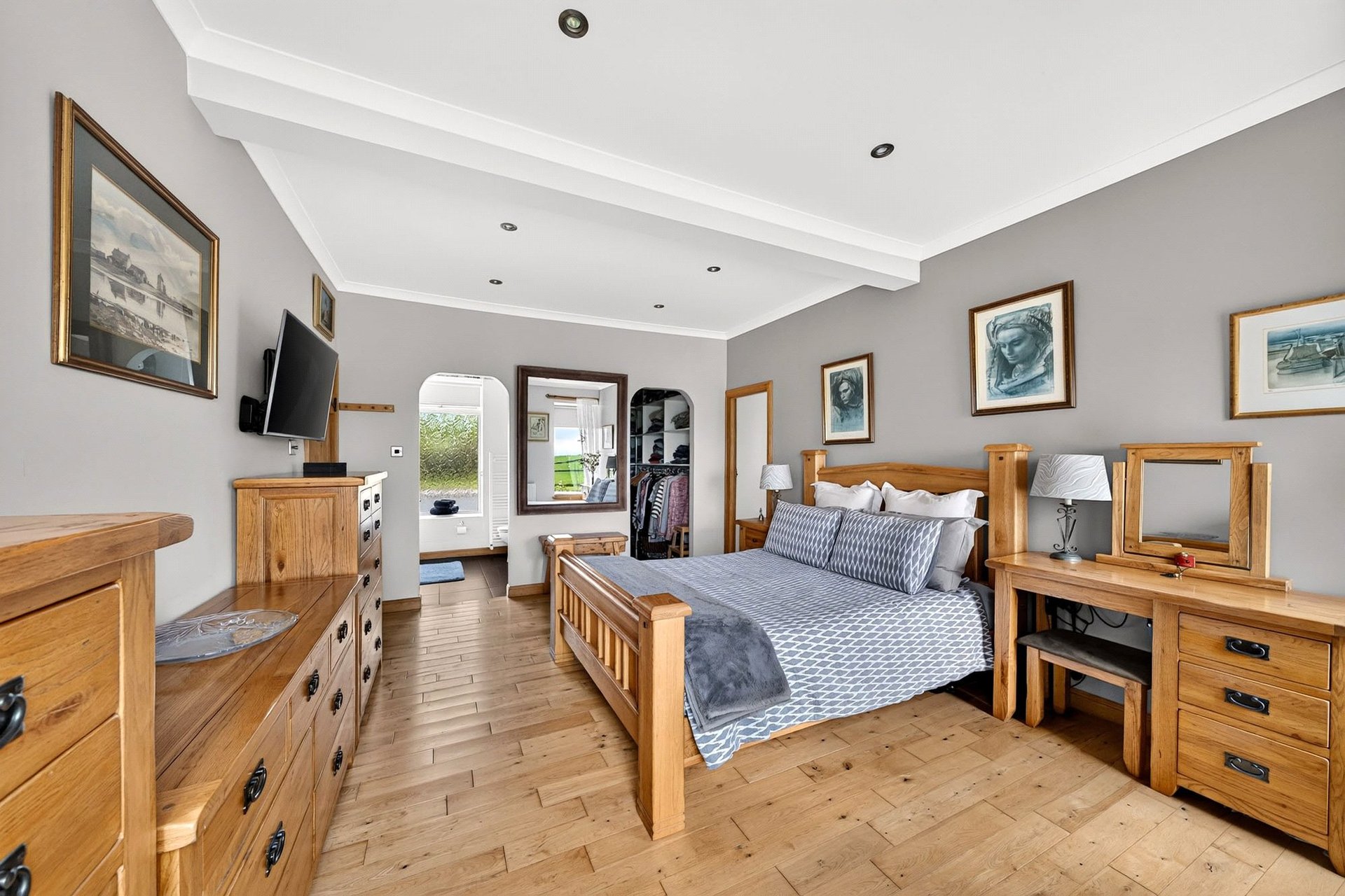 Kintra Cottage, Carman Road, Cardross, Dumbarton, Argyll and Bute, G82 5ER - Picture #36