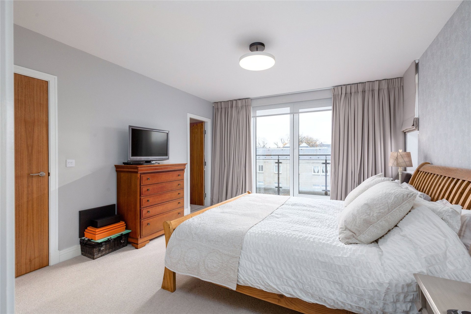 Flat 6, 61 Larkfield Gardens, Edinburgh, EH5 3QB - Picture #17