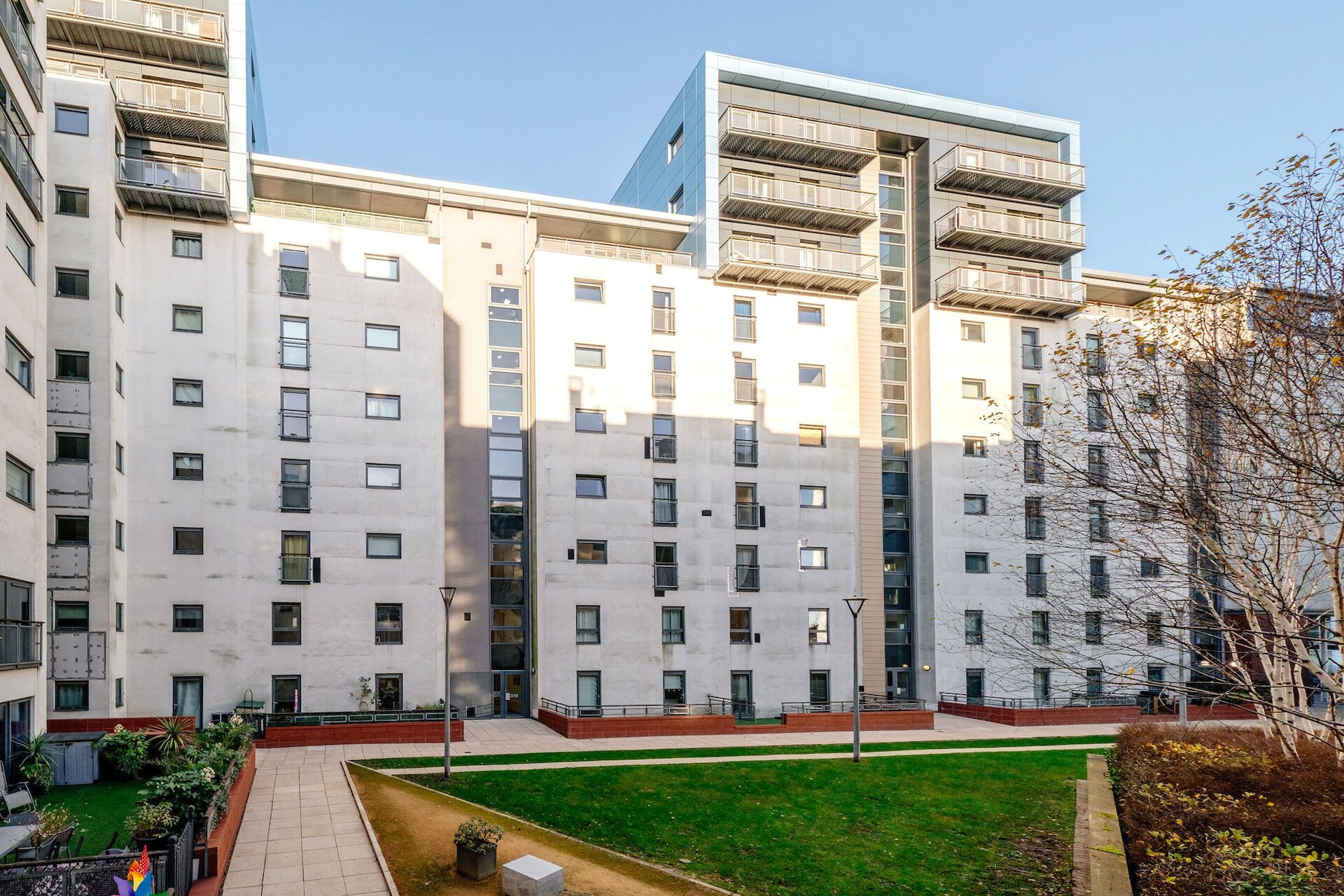 2/1, 319 Glasgow Harbour Terraces, Glasgow Harbour, Glasgow, G11 6BL - Picture #1