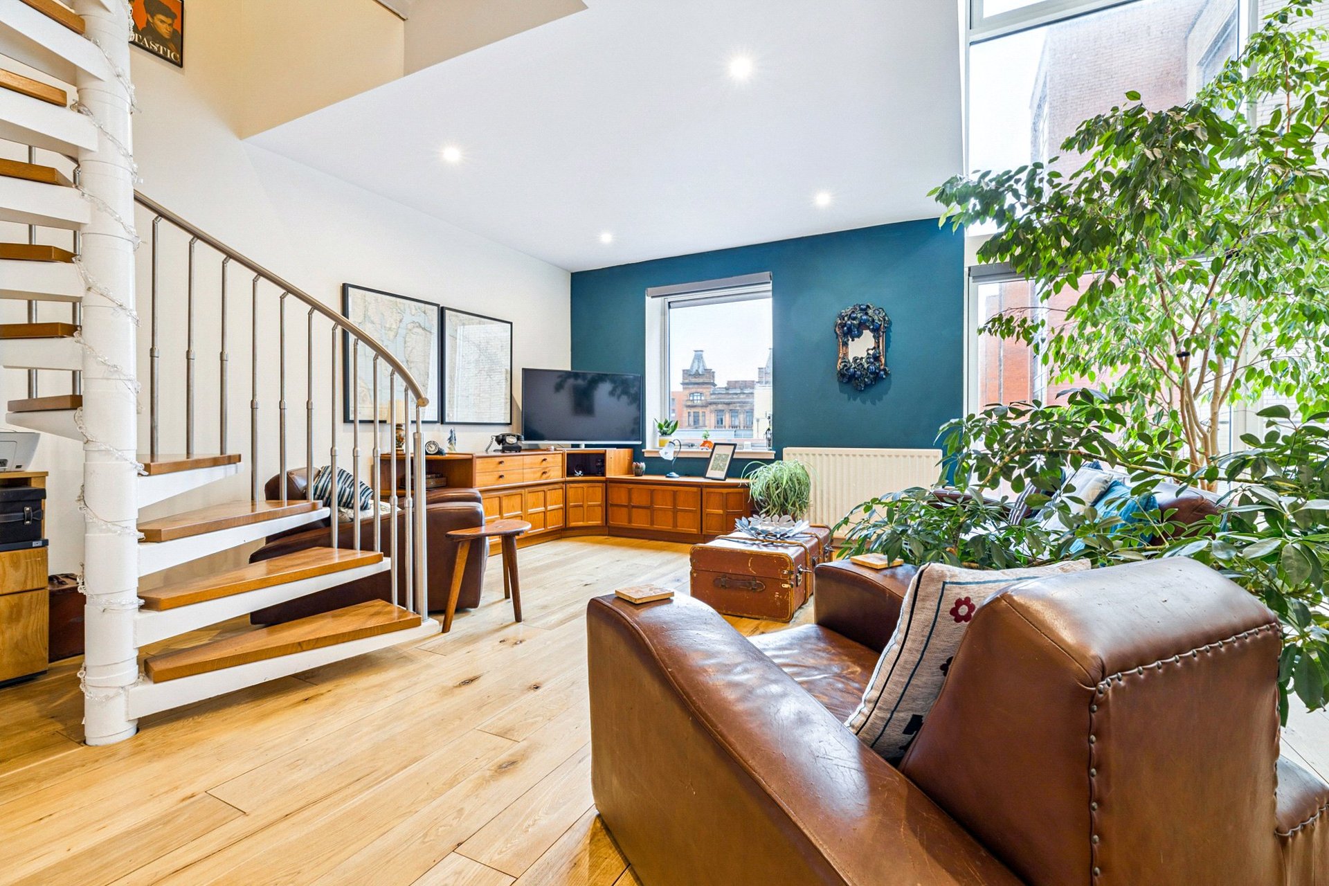 Flat 3/8, The Metropole, 87 Dunlop Street, Glasgow City, G1 4ET - Picture #2