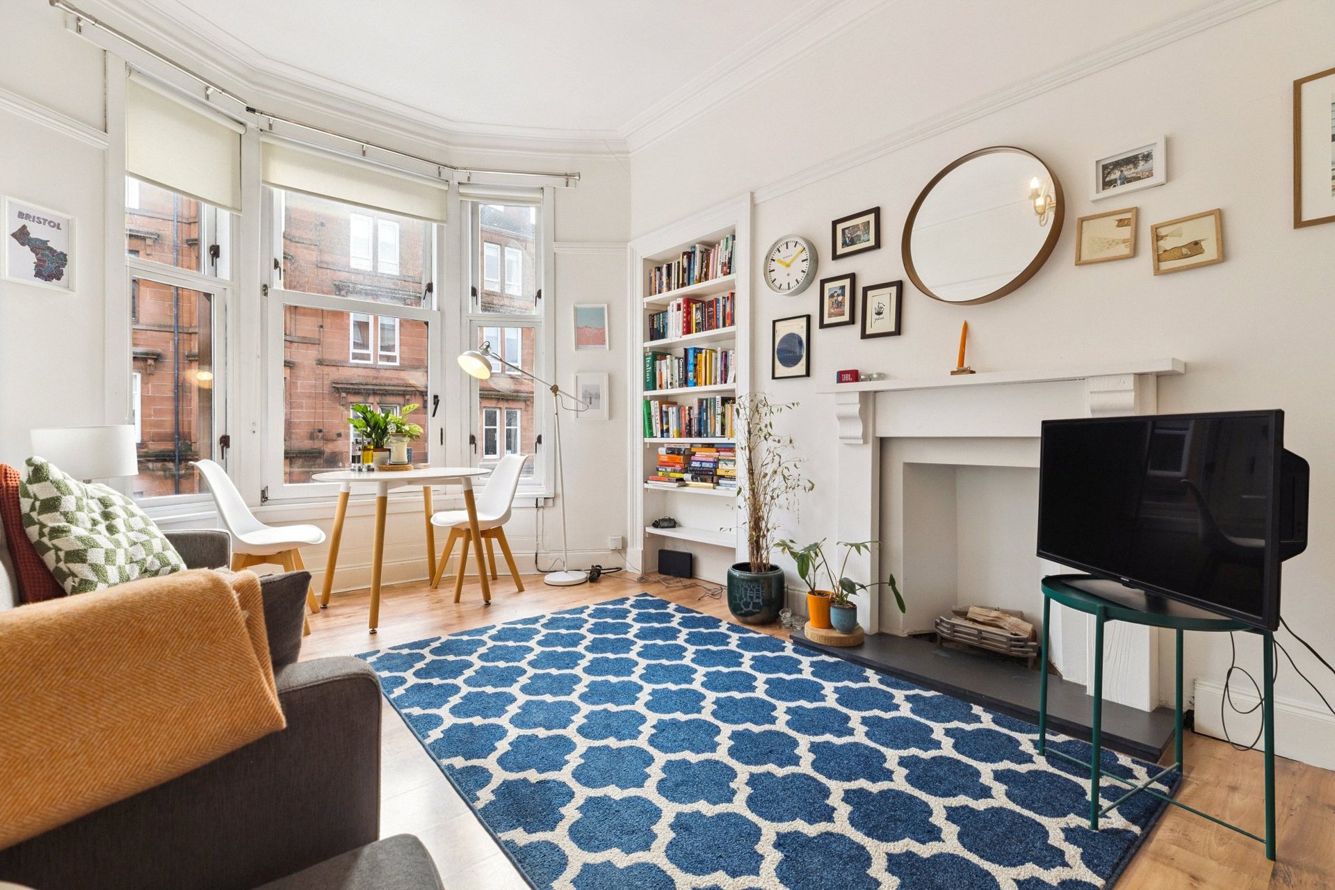 1/2, 3 Auchentorlie Street, Thornwood, Glasgow, G11 7TP - Picture #2