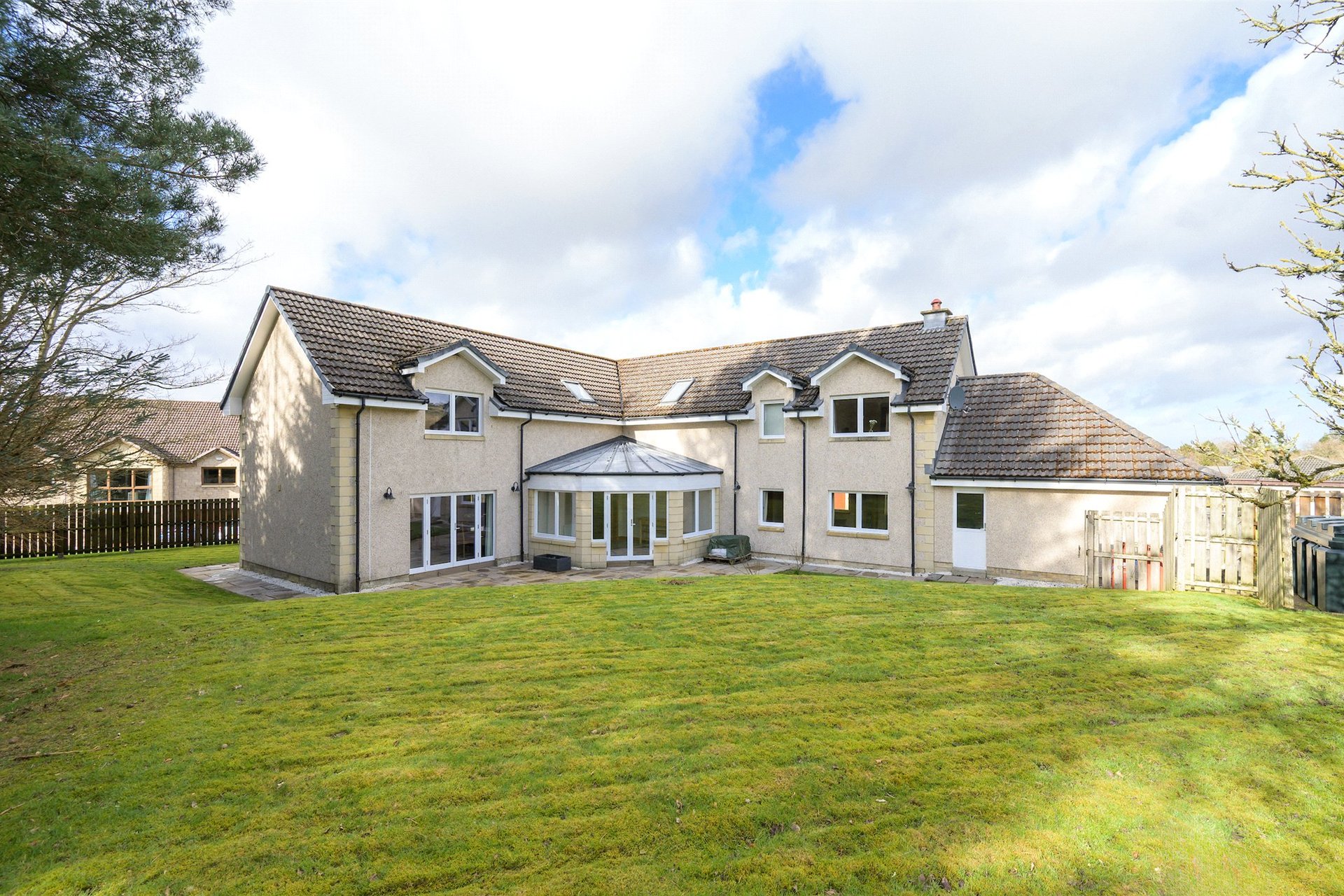 15 Halmyre Loan, Romanno Bridge, West Linton, Scottish Borders, EH46 7DN - Picture #2