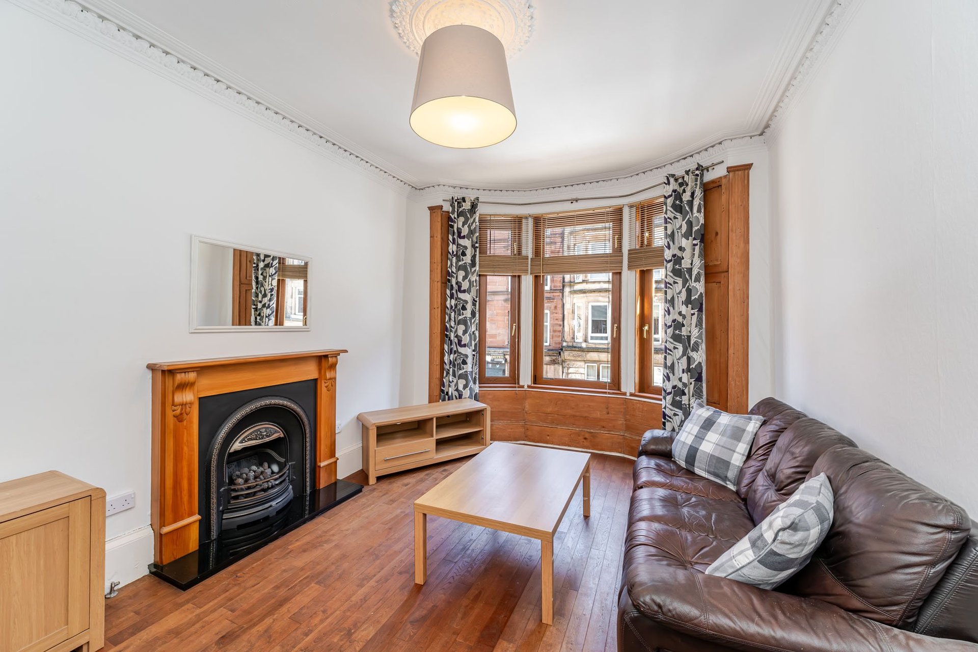1/1, 692 Cathcart Road, Glasgow, Glasgow City, G42 8ES - Picture #2