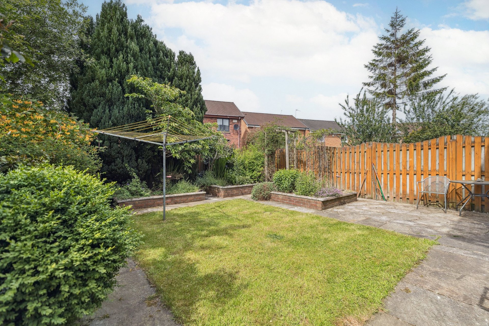 8 Foinaven Drive, Thornliebank, Glasgow, G46 8JA - Picture #17