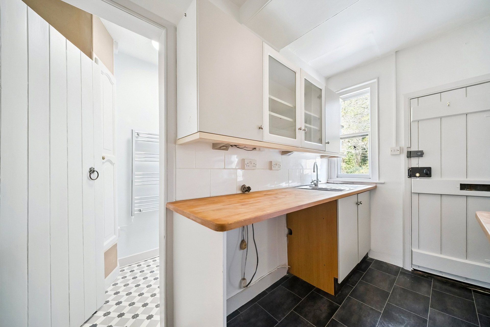 5 Glen Row, Innerleithen, Scottish Borders, EH44 6PX - Picture #10