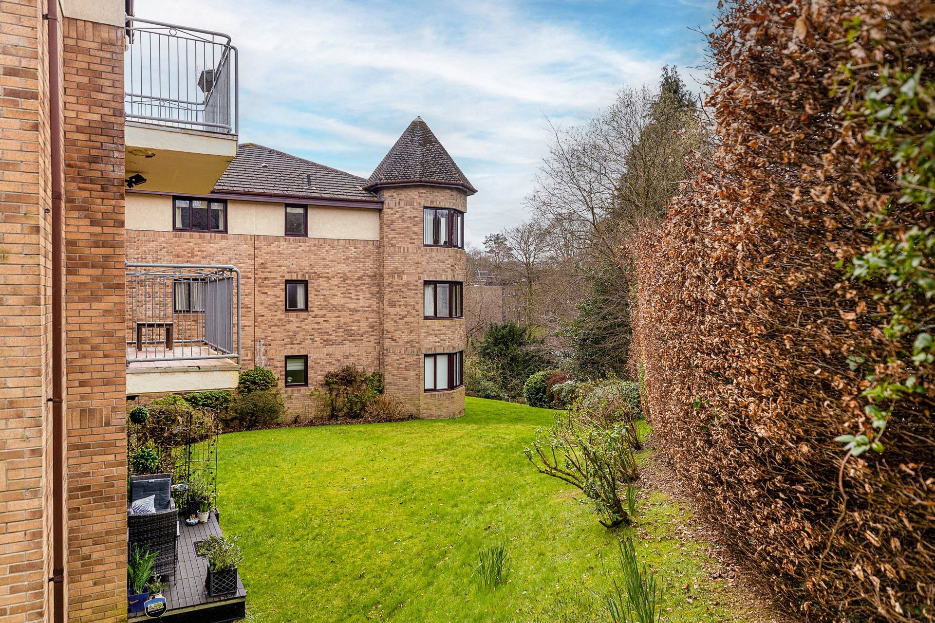 5 Lochside, 45 Drymen Road, Bearsden, G61 2SB - Picture #2