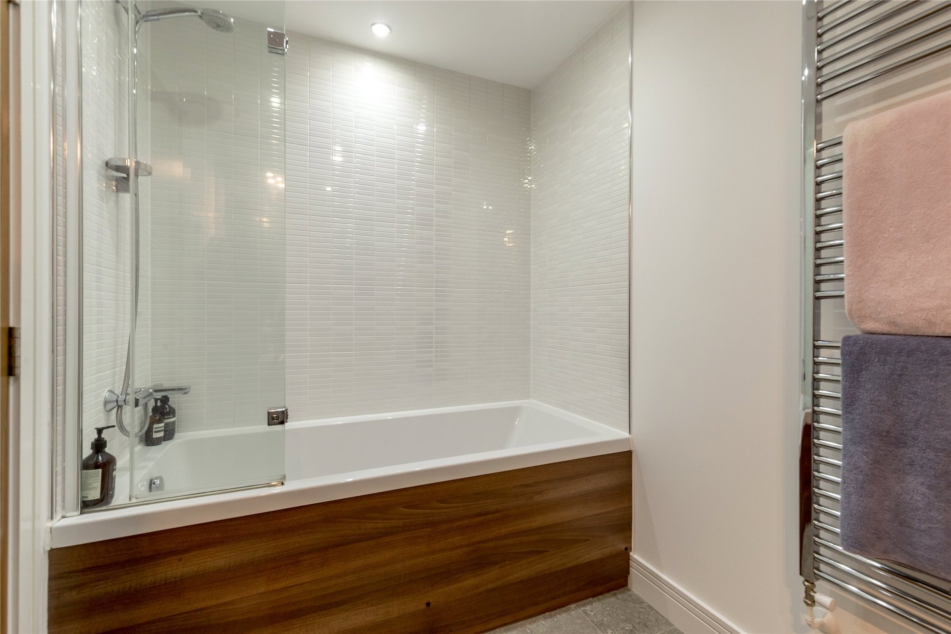 18 Larkfield Gardens, Edinburgh, EH5 3QA - Picture #15