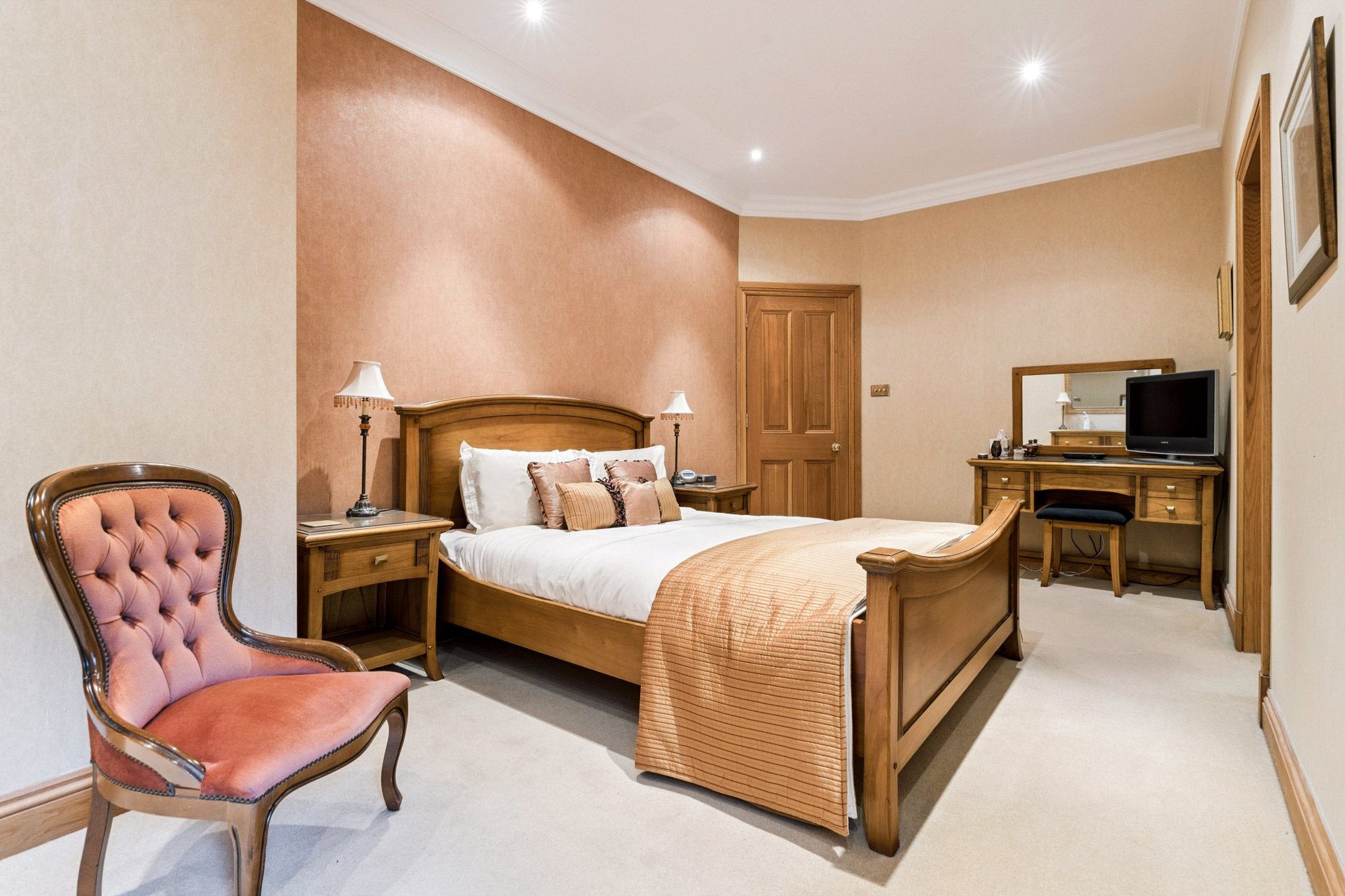 1 Westbrae Road, Newton Mearns, Glasgow, East Renfrewshire, G77 6EQ - Picture #35