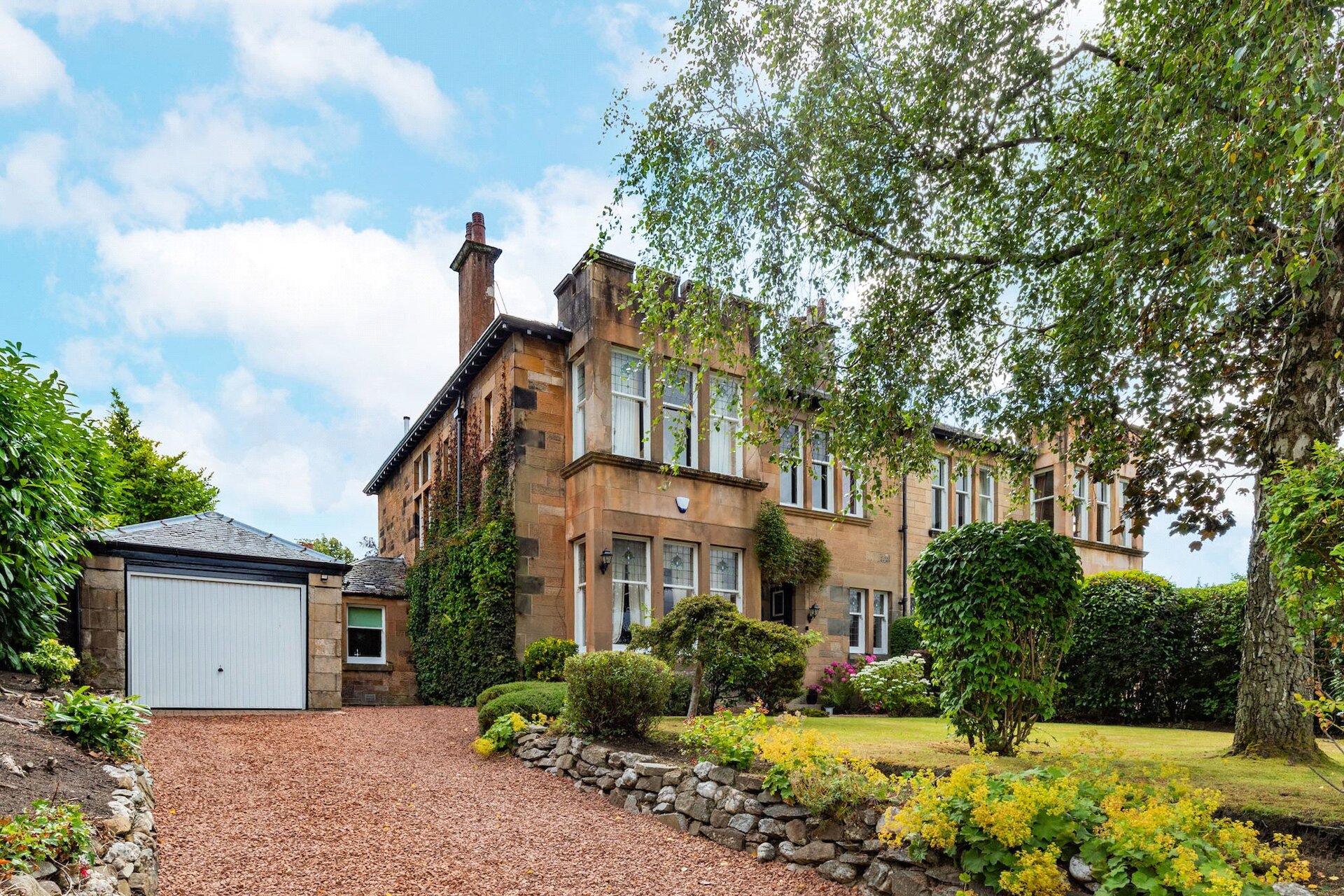 8 Carlaverock Road, Newlands, Glasgow, G43 2SA - Picture #1