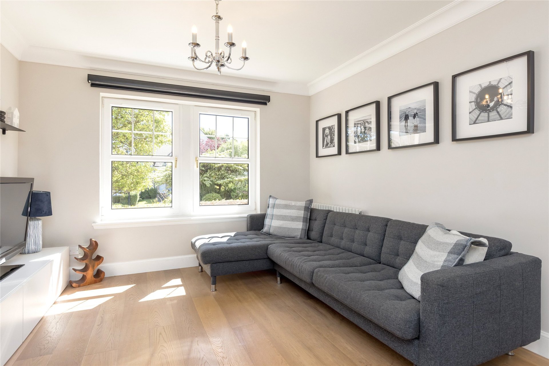 2 Syme Place, Greenbank, Edinburgh, EH10 5GA - Picture #8